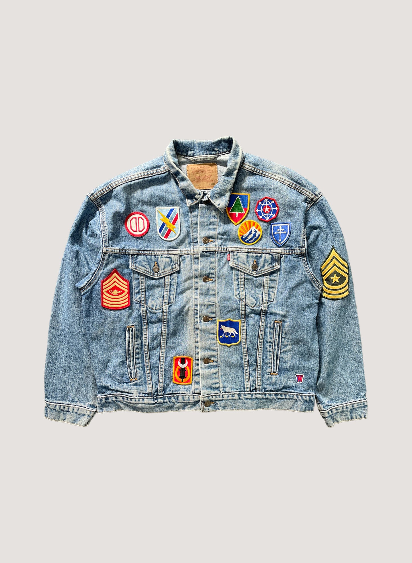 (WB-24SS-047) WOODBLOCK CUSTOMIZED U.S ARMY PATCHED VINTAGE DENIM JACKET