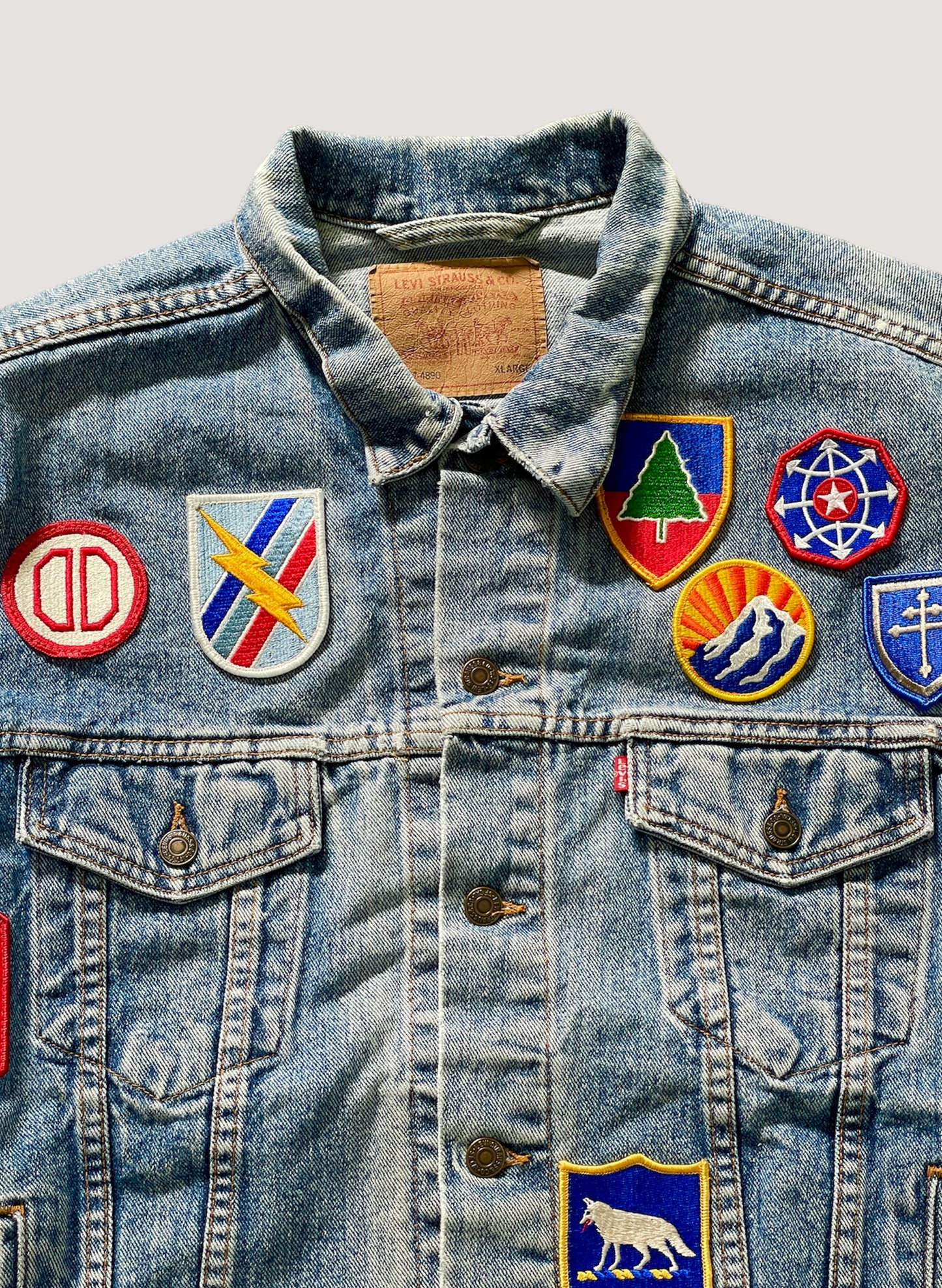 (WB-24SS-047) WOODBLOCK CUSTOMIZED U.S ARMY PATCHED VINTAGE DENIM JACKET