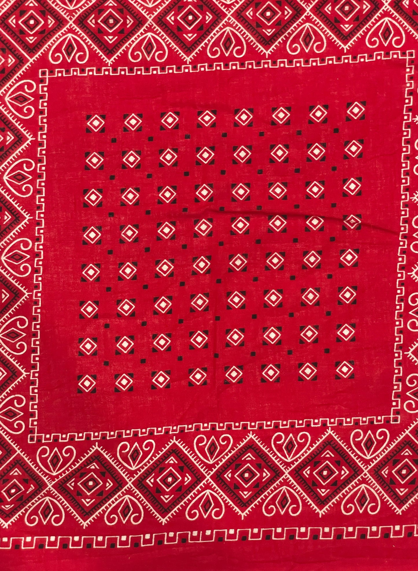 (UD-146) 60's VINTAGE BANDANA ELEPHANT BRAND RED