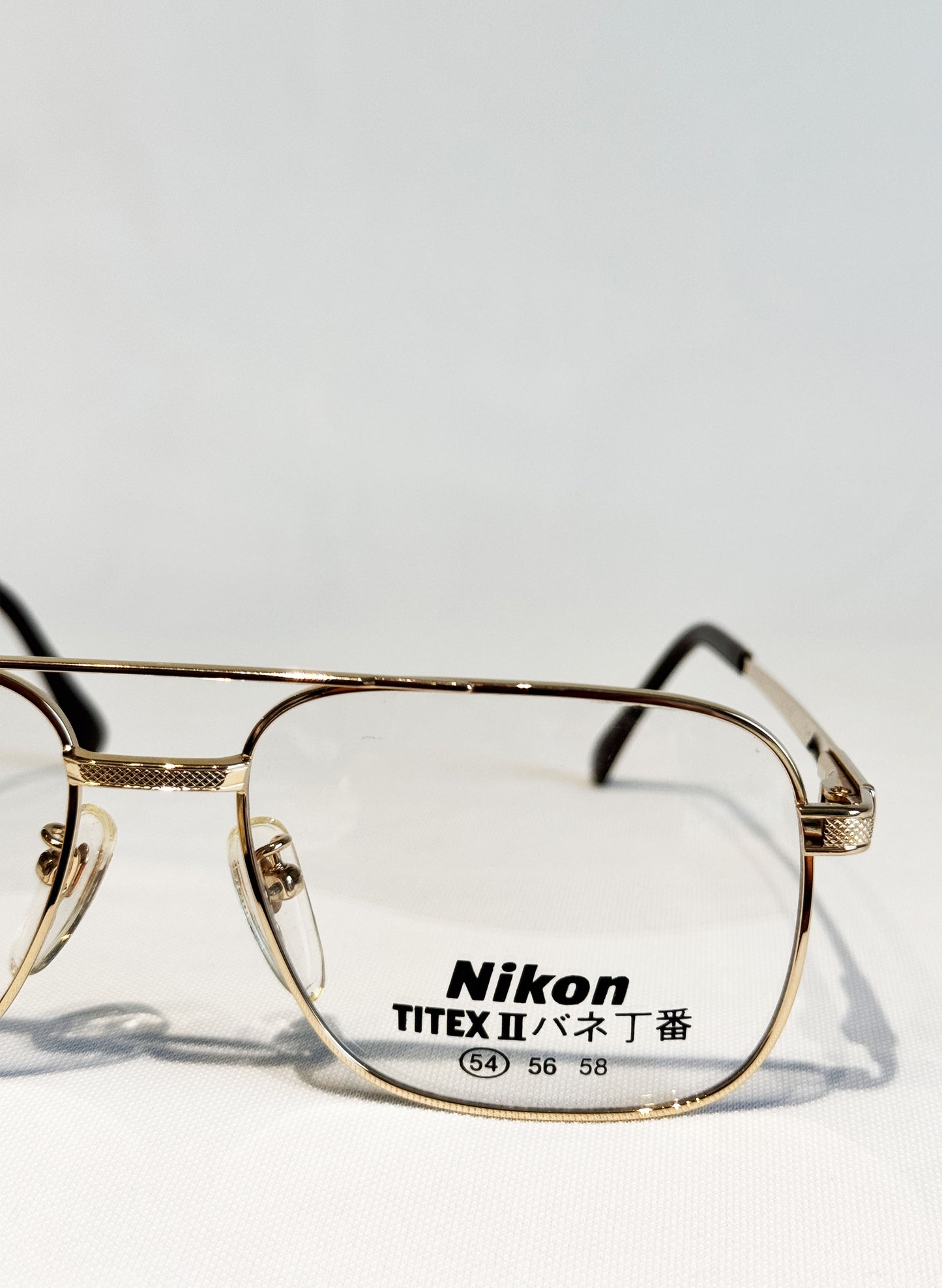 (SUP-417) 90s VINTAGE TWO BRIDGE GOLD FRAME GLASSES Nikon TITEX Ⅱ Ti-P
