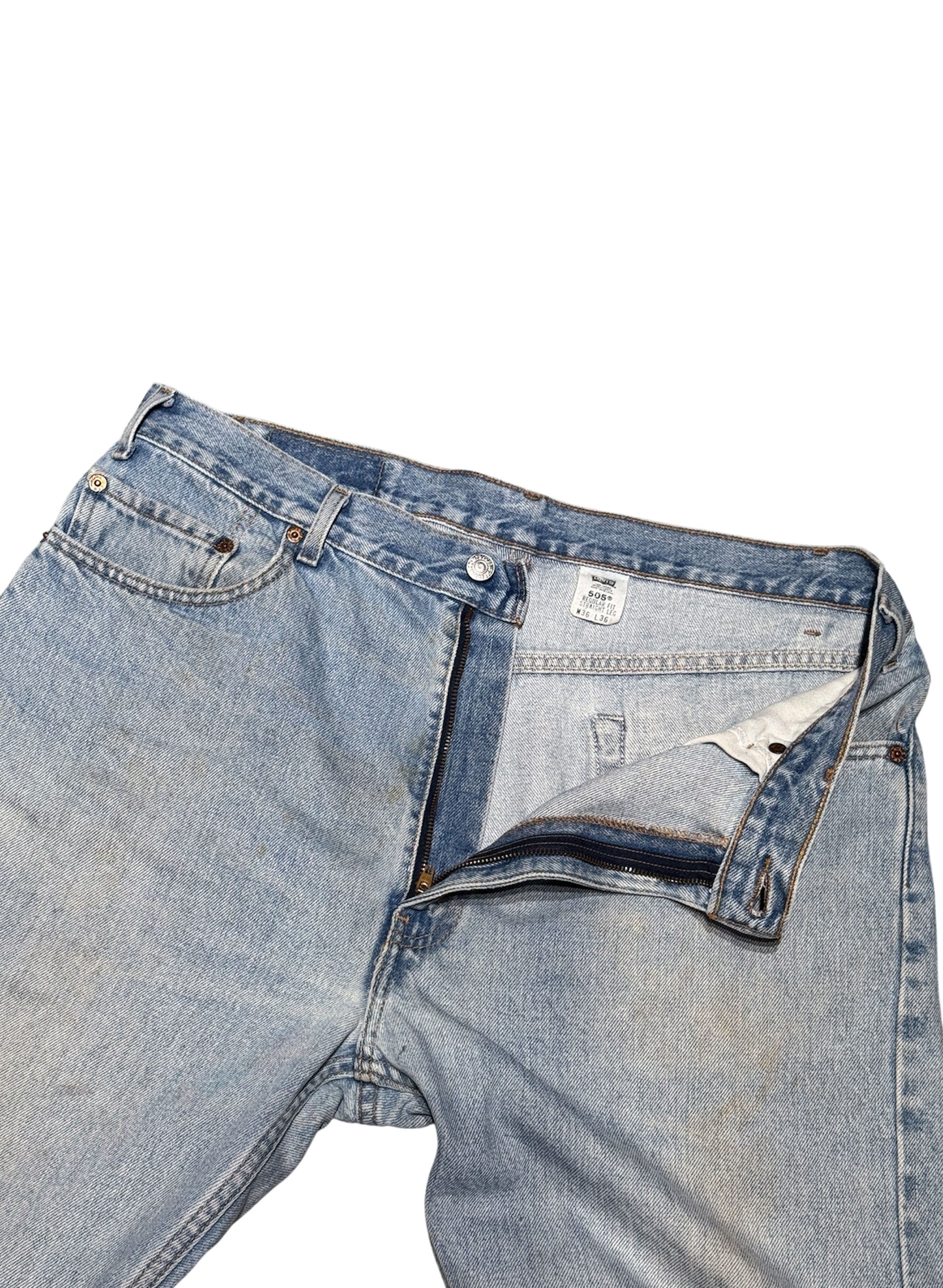 (SUP-394) LEVI'S 505 "CUT OFF" DENIM SHORTS - MADE IN MEXICO (w36)