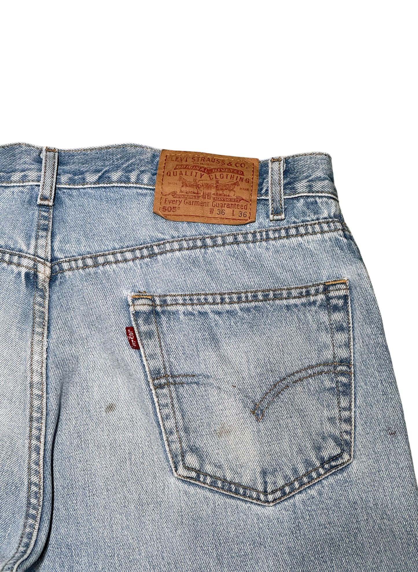 (SUP-394) LEVI'S 505 "CUT OFF" DENIM SHORTS - MADE IN MEXICO (w36)