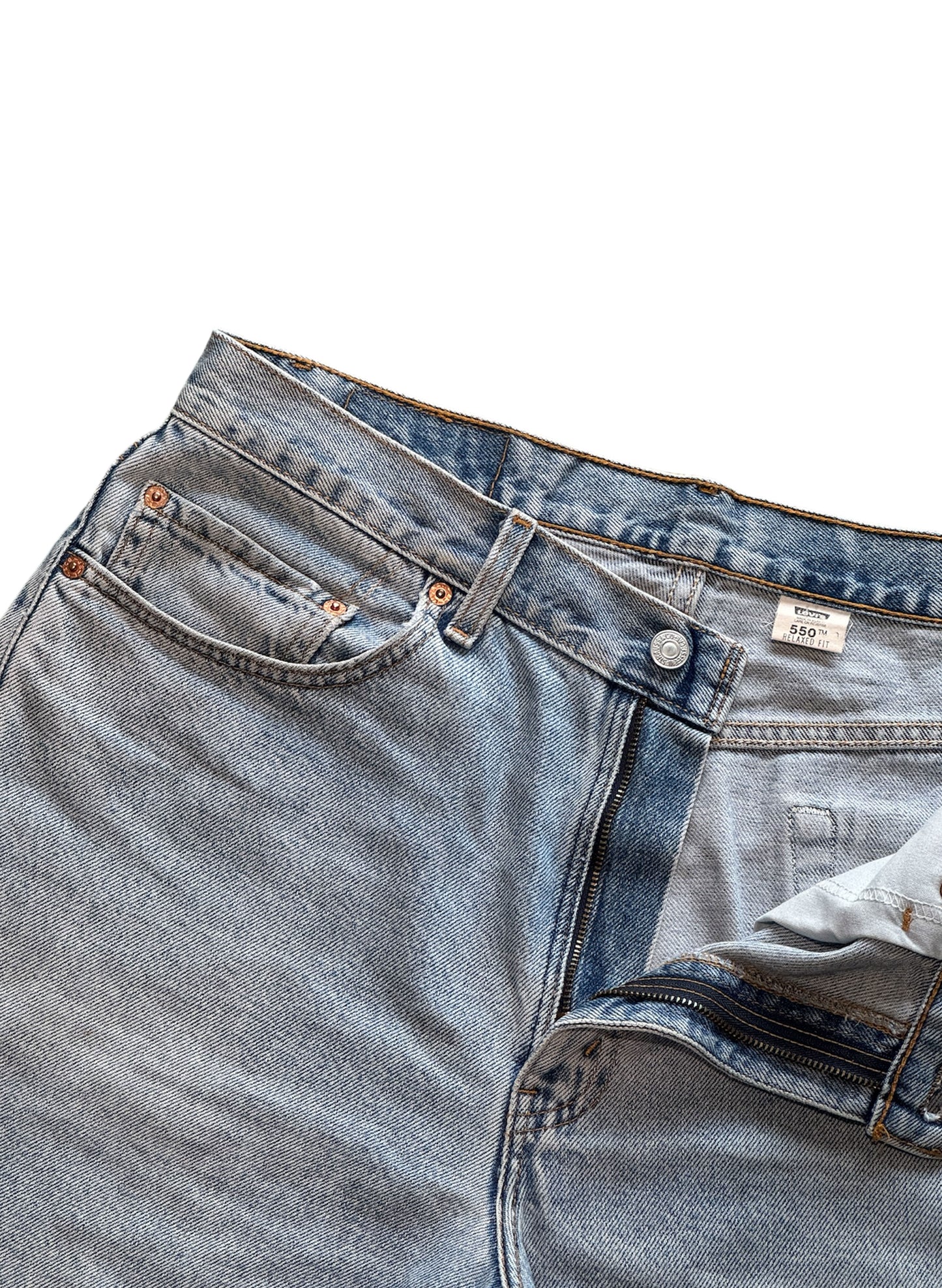 (SUP-392) LEVI'S 550 DENIM SHORTS - MADE IN MEXICO (w34)