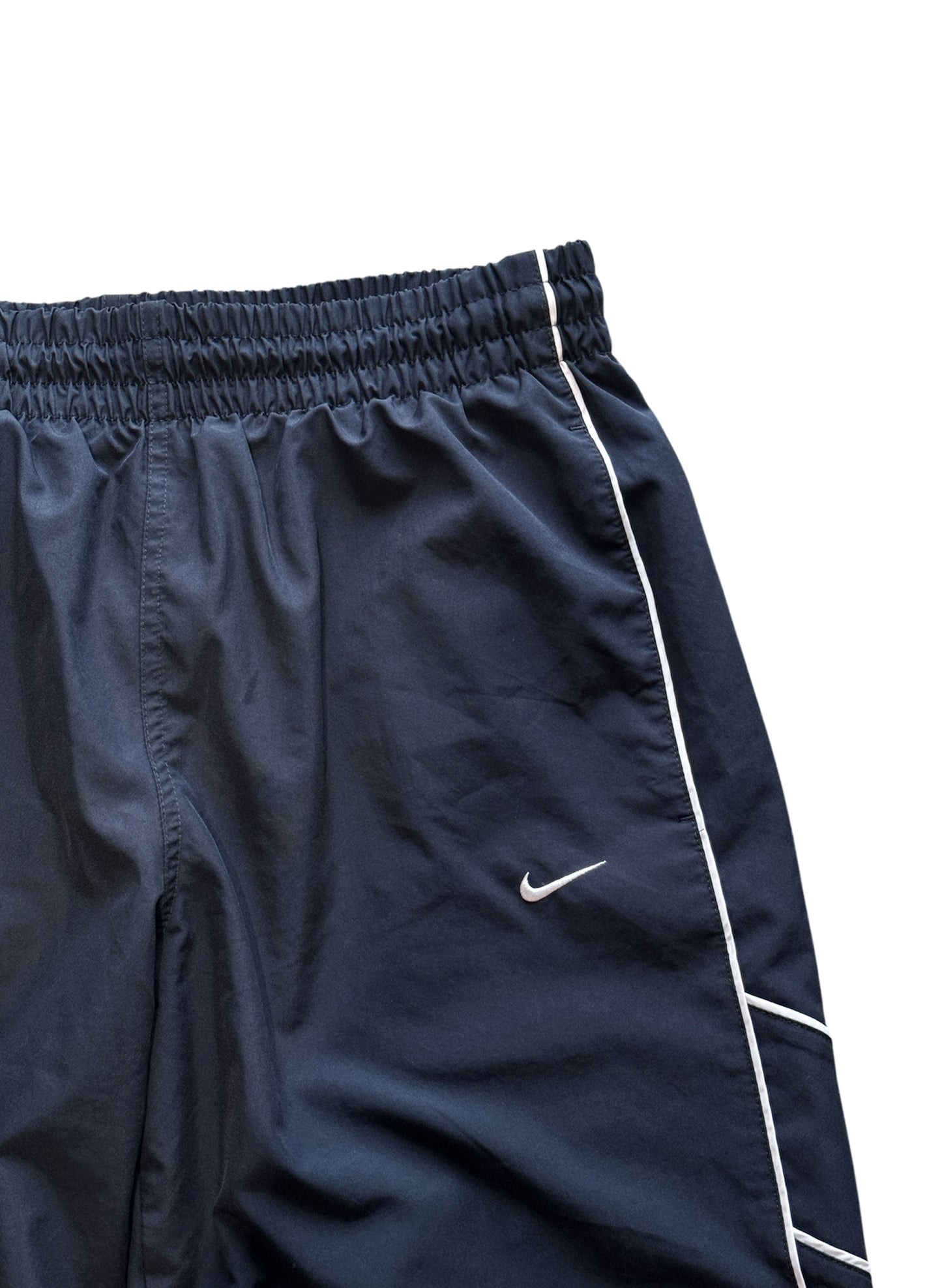 (SUP-324) NIKE NYLON PANTS - BLACK TAG (LARGE)