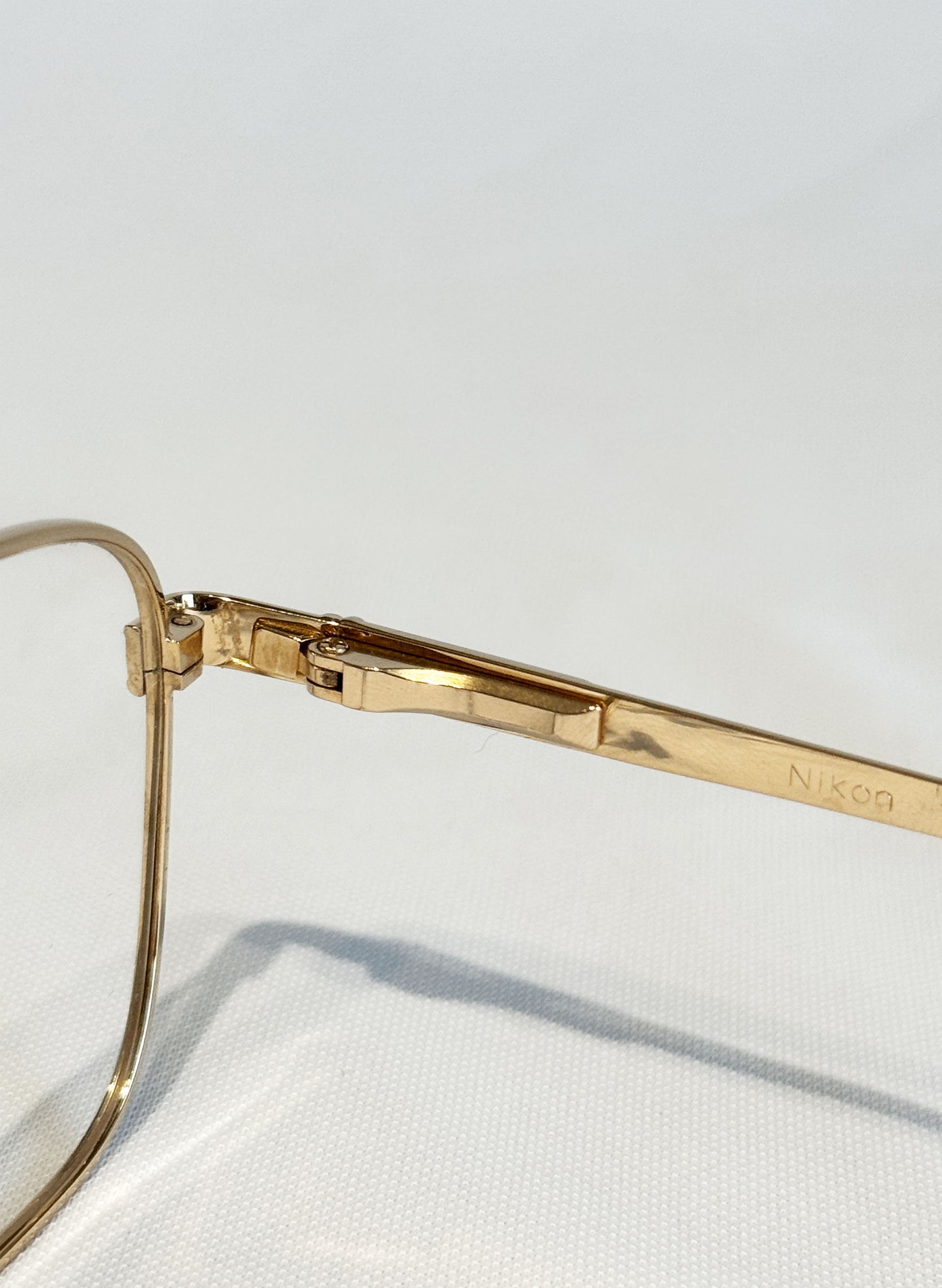 (SUP-417) 90s VINTAGE TWO BRIDGE GOLD FRAME GLASSES Nikon TITEX Ⅱ Ti-P