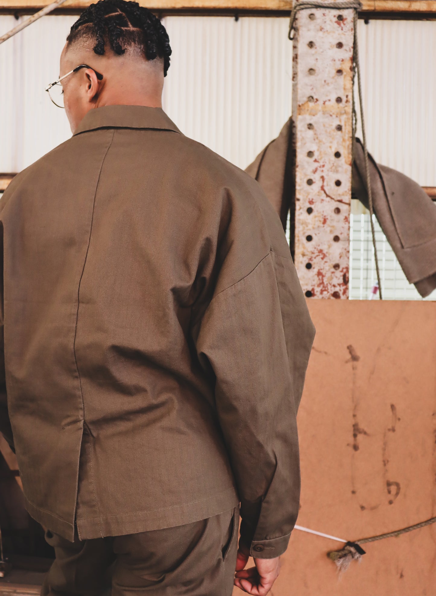 WOODBLOCK HERRINGBONE 2BTN WIDE SLEEVE JACKET OLIVE(WB-25AW-004)