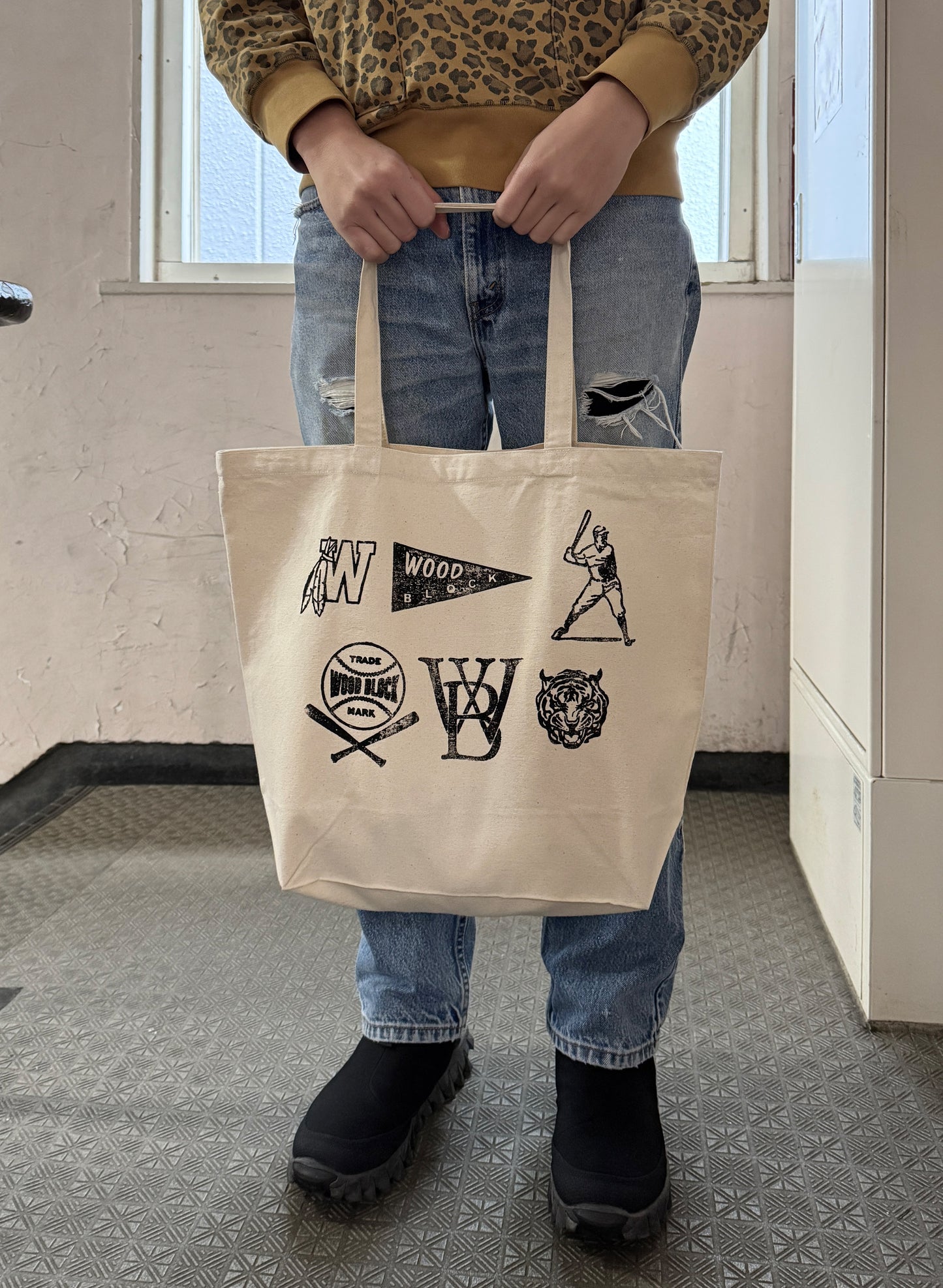 WOODBLOCK SOUVENIR TOTE BAG A (WB-25SS-008)