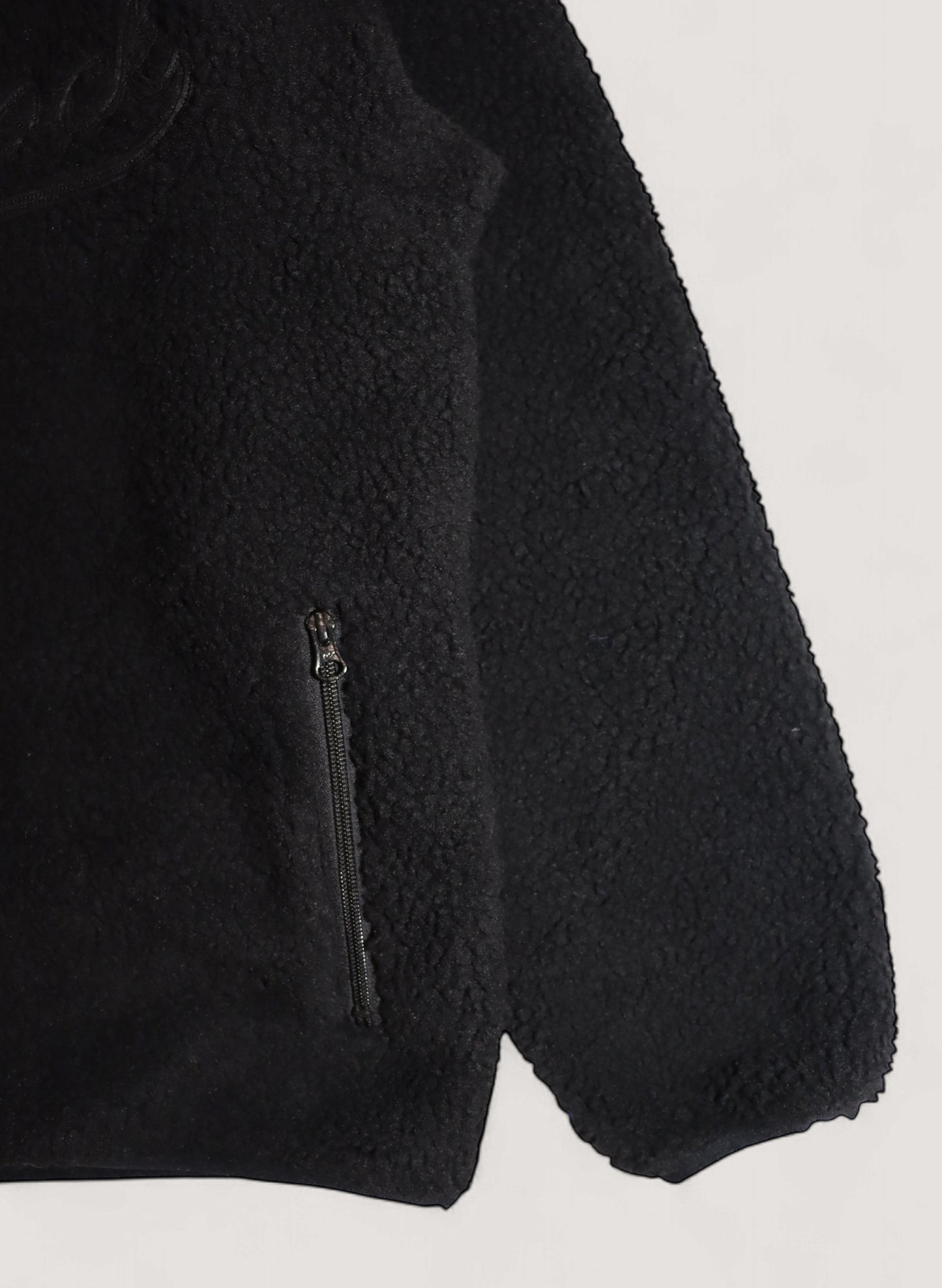 WOODBLOCK SCRIPT LOGO FELT PATCHED FLEECE JACKET BLACK (WB-24AW-016)