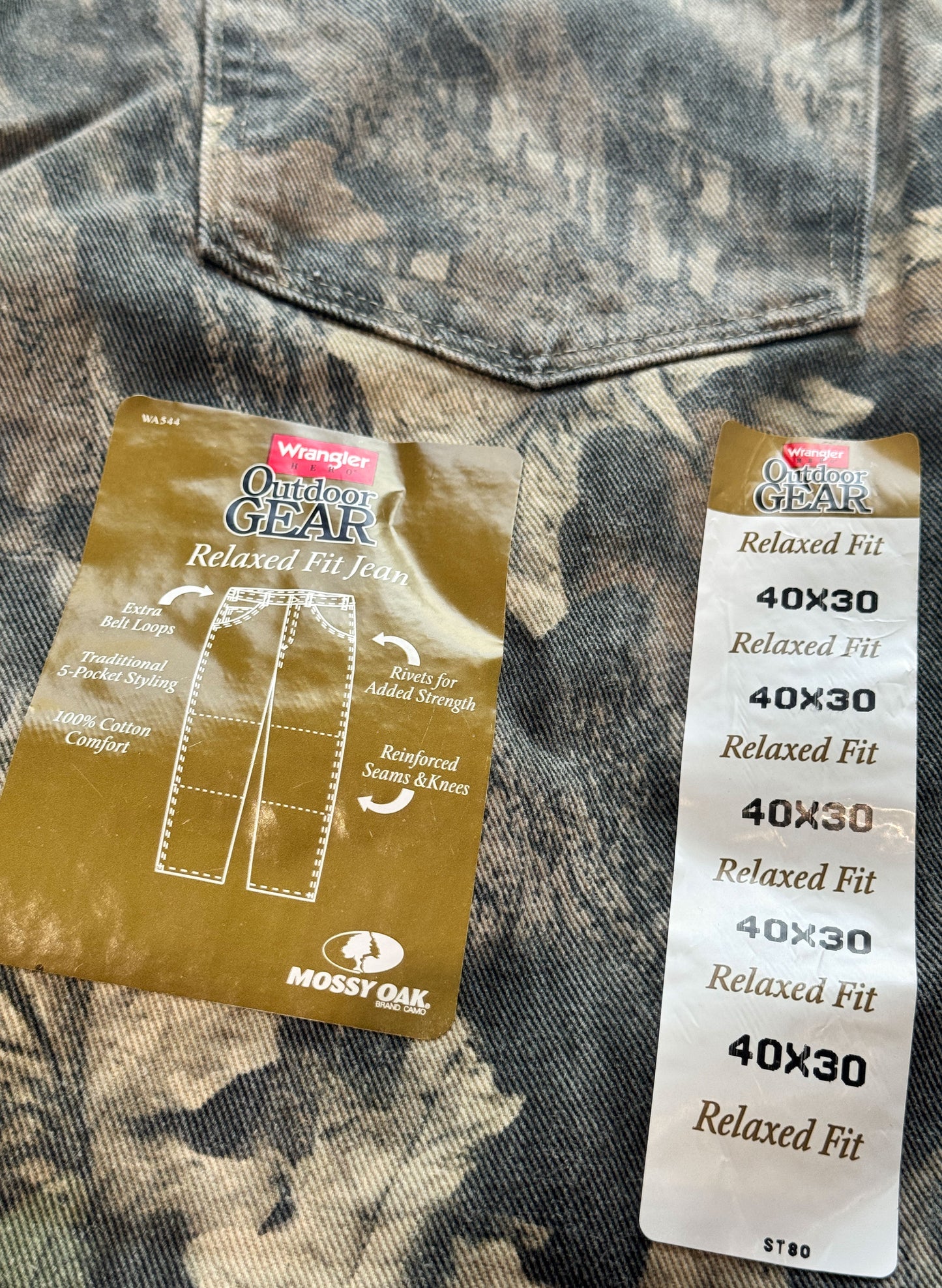 (SUP-413) DEADSTOCK Wrangler REAL TREE CAMO DOUBLE KNEE PANTS - MADE IN U.S.A. (w40)