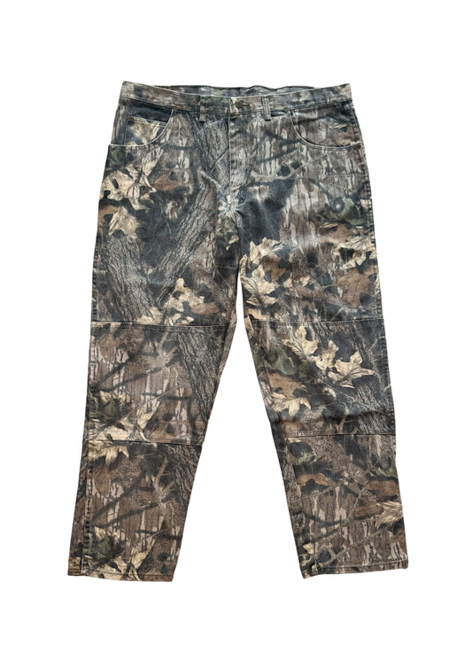 (SUP-413) DEADSTOCK Wrangler REAL TREE CAMO DOUBLE KNEE PANTS - MADE IN U.S.A. (w40)