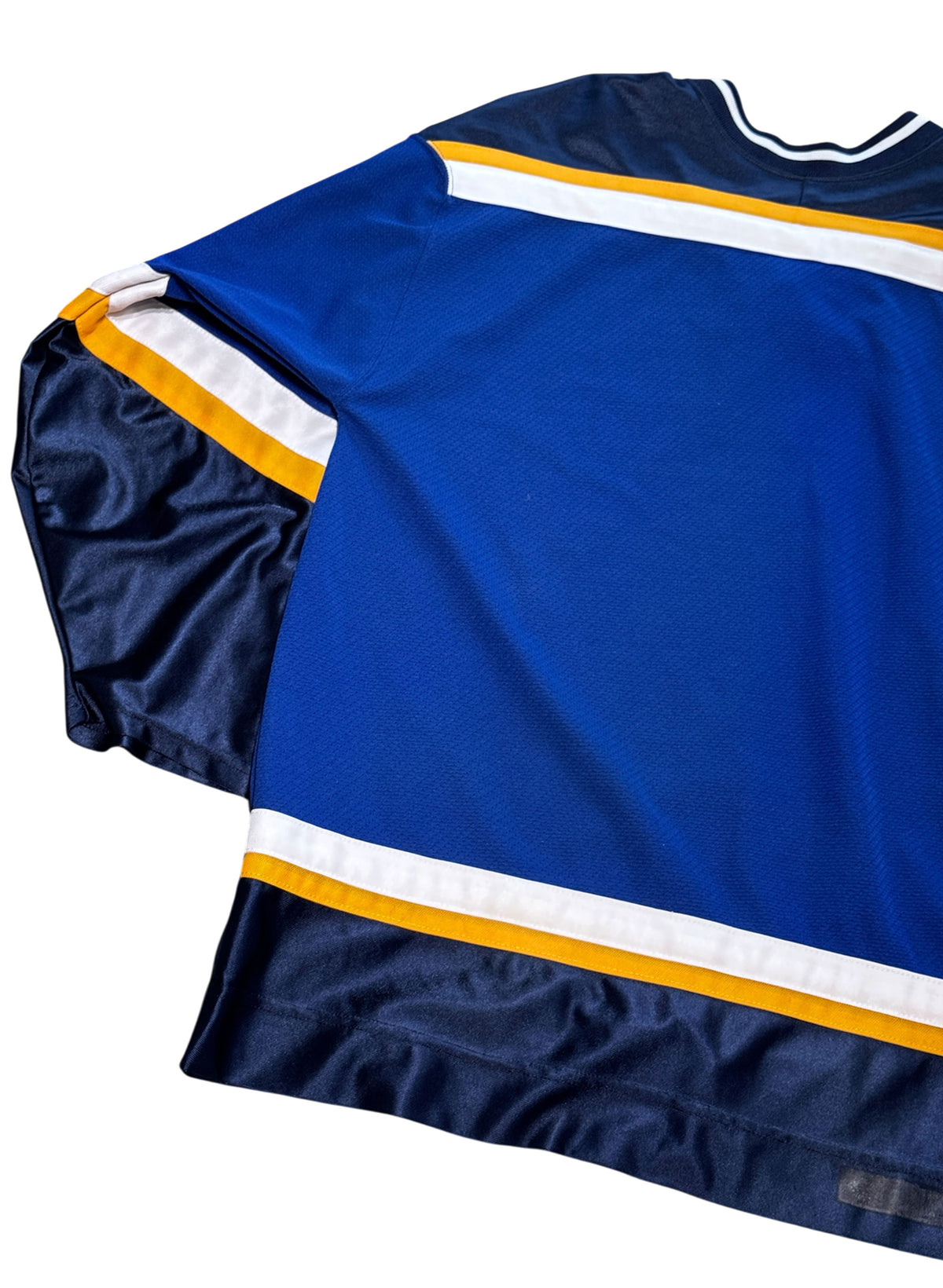 (SUP-796) 90s CCM HOCKEY SHIRT (L) - MADE IN CANADA
