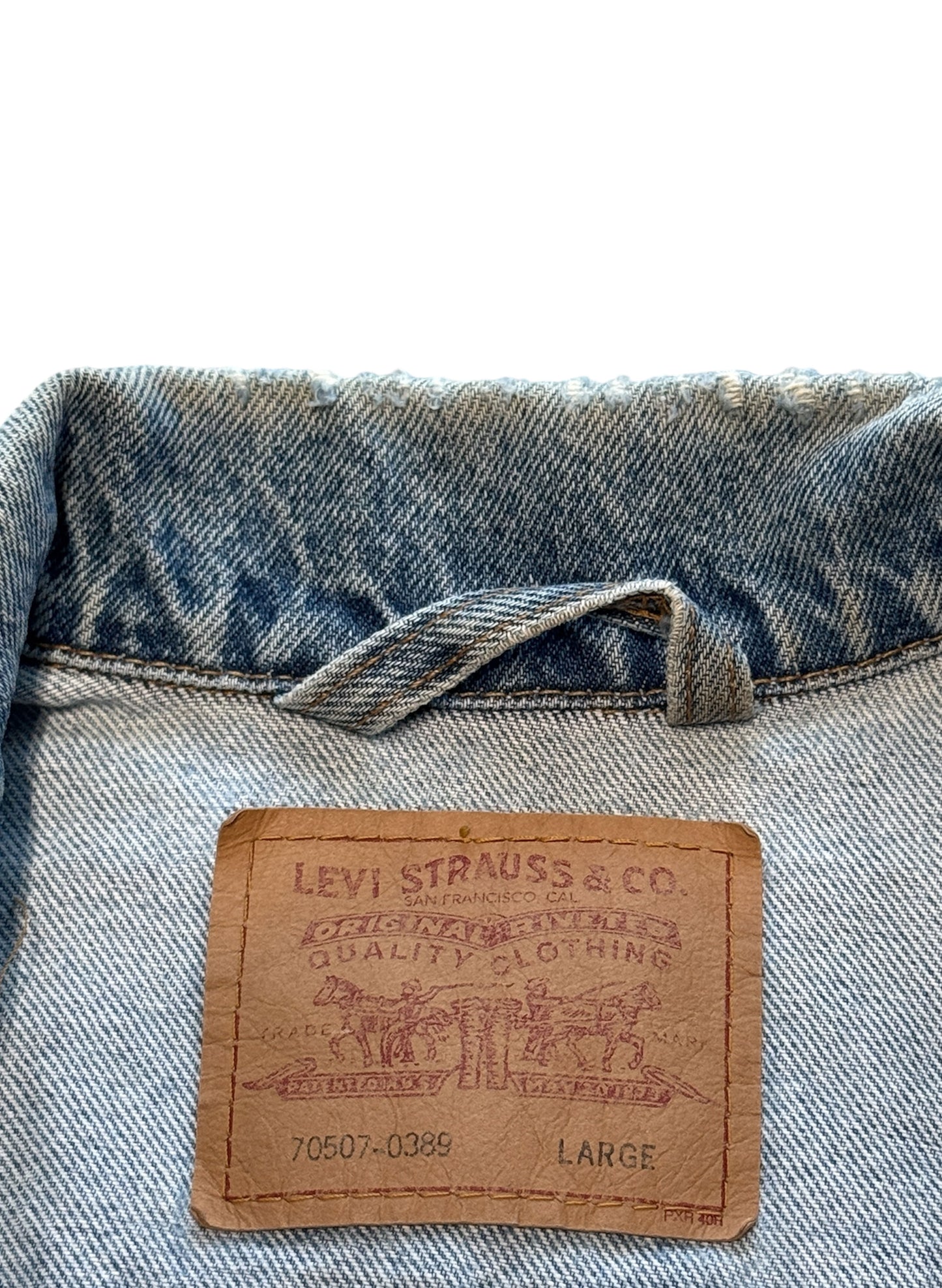 (SUP-410) LEVI'S 70507 - 0389 DENIM JACKET - LARGE