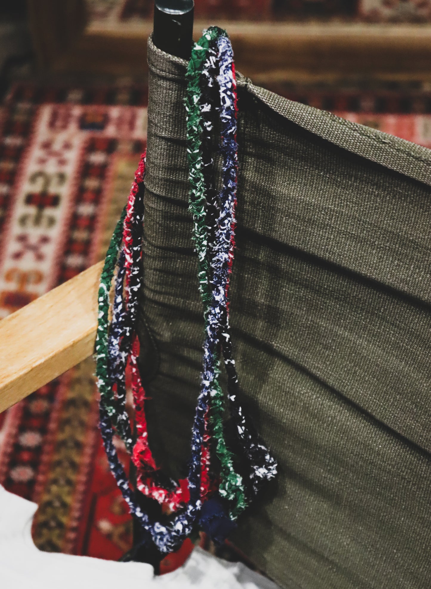 WOODBLOCK BANDANA NECKLACE BLACK & NAVY (WB-25SS-007)