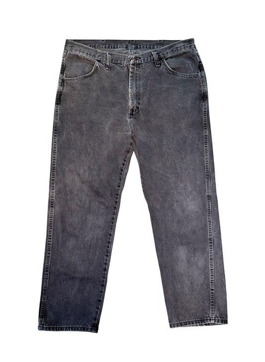 (SUP-447) RUSTLER BLACK FADE DENIM - W38 x L29 - MADE IN MEXICO
