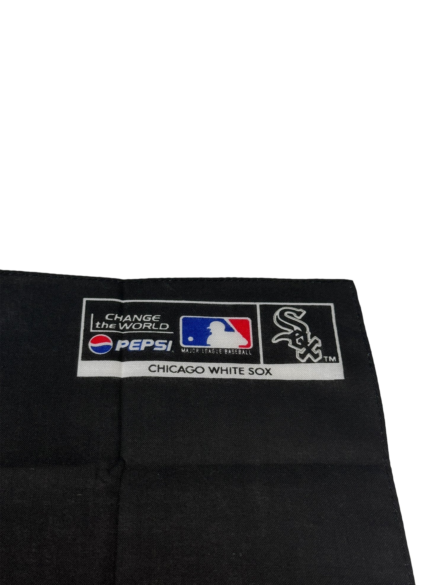 (SUP-146) CHICAGO WHITE SOX HANDKERCHIEF