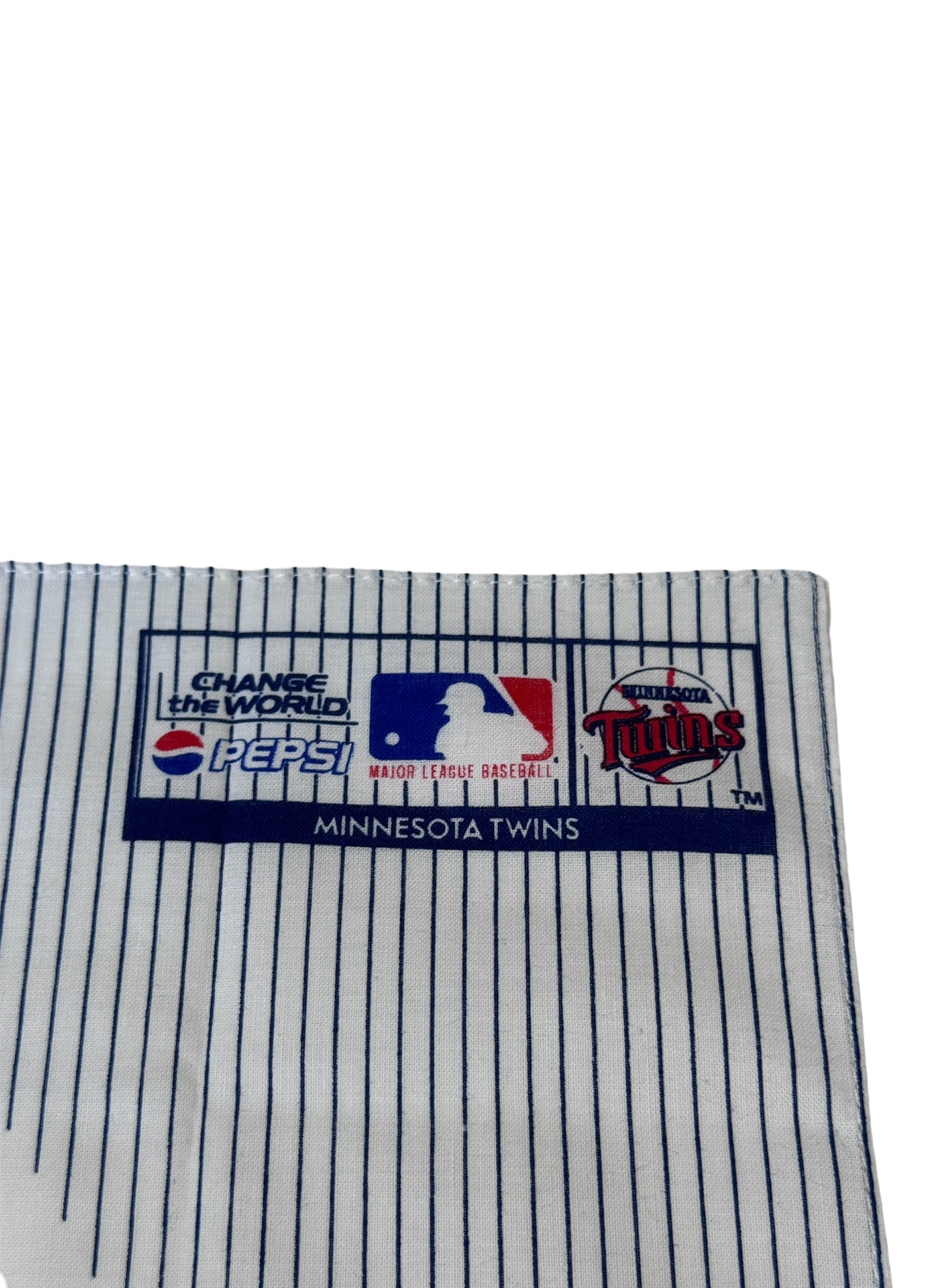 (SUP-151) MINNESOTA TWINS HANDKERCHIEF