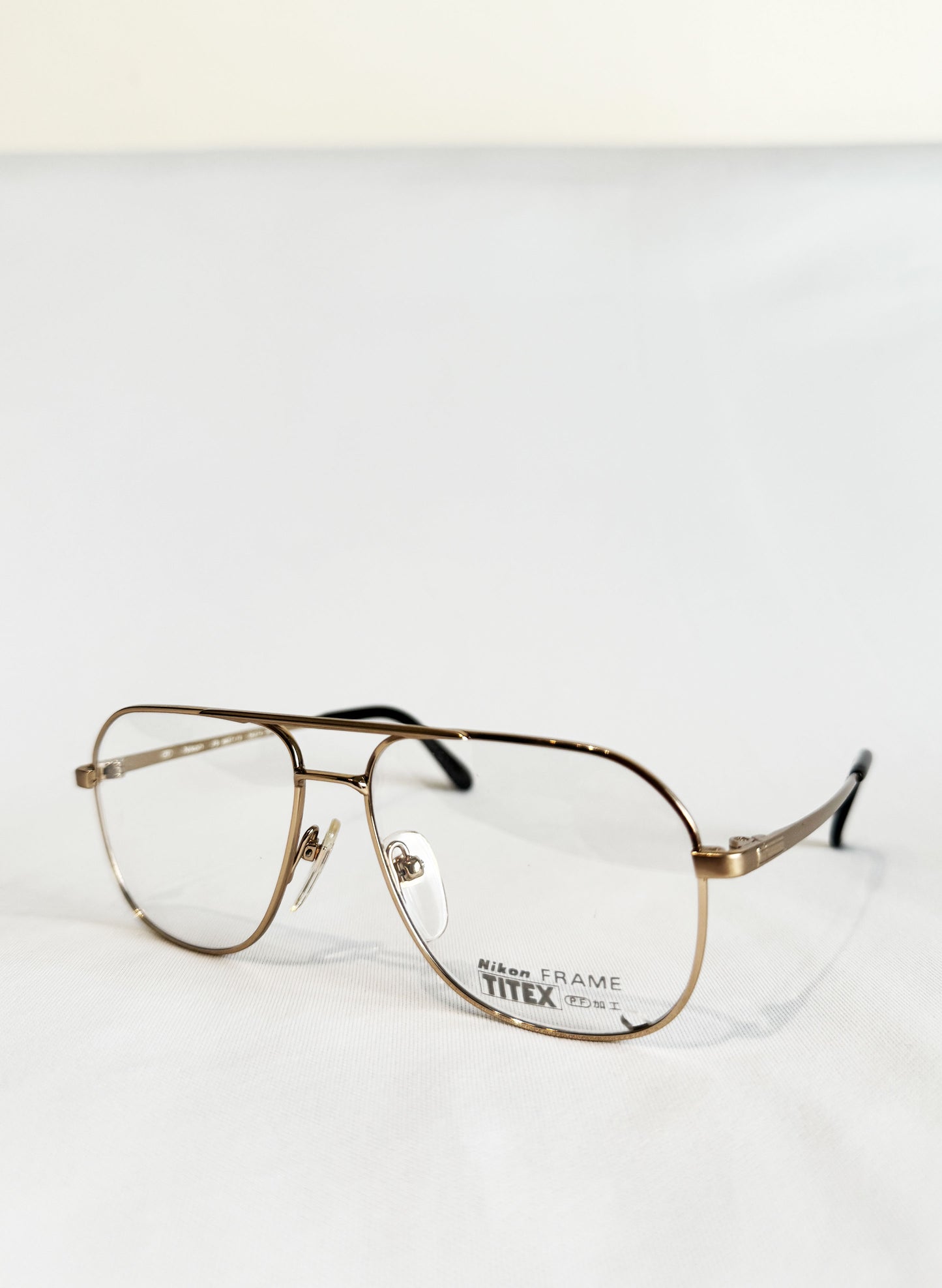 (SUP-416) 90s VINTAGE TWO BRIDGE GOLD FRAME GLASSES Nikon TITEX PF Ti-P