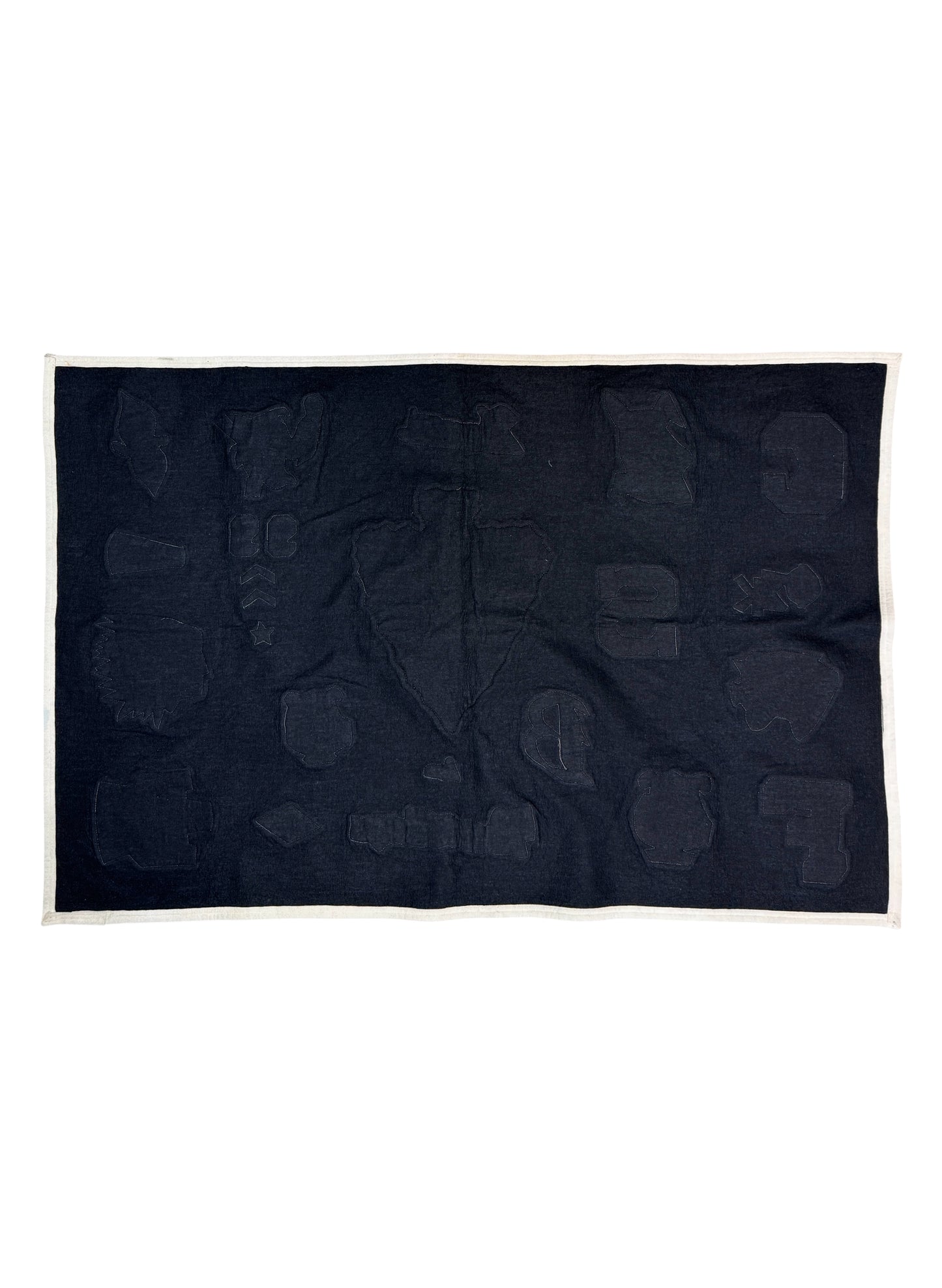 (UD-244) SKOOKUM DEADSTOCK VINTAGE PATCHED BANNER