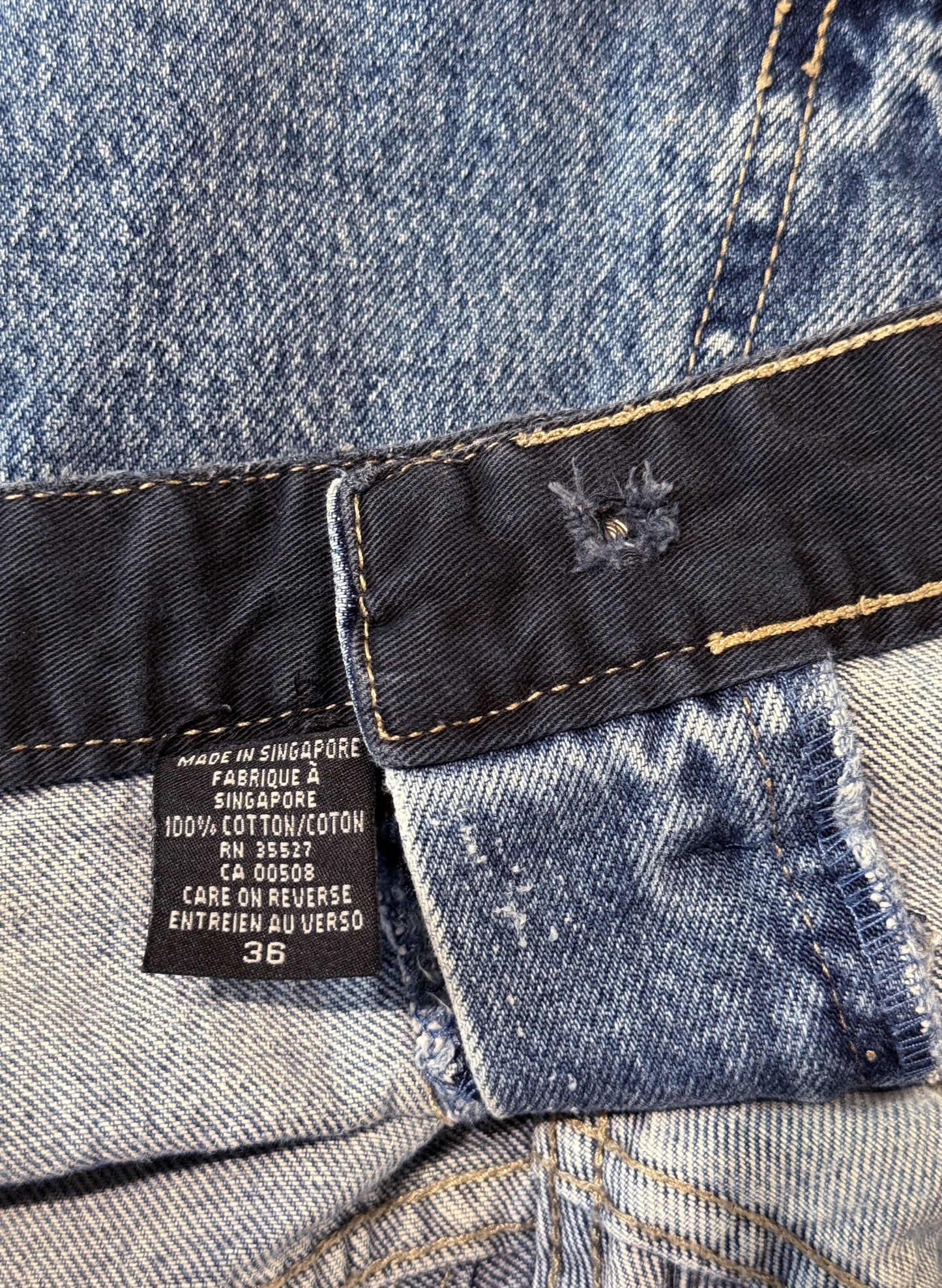 (SUP-122) MARITHE FRANCOIS GIRBAUD DENIM SHORTS (W36)