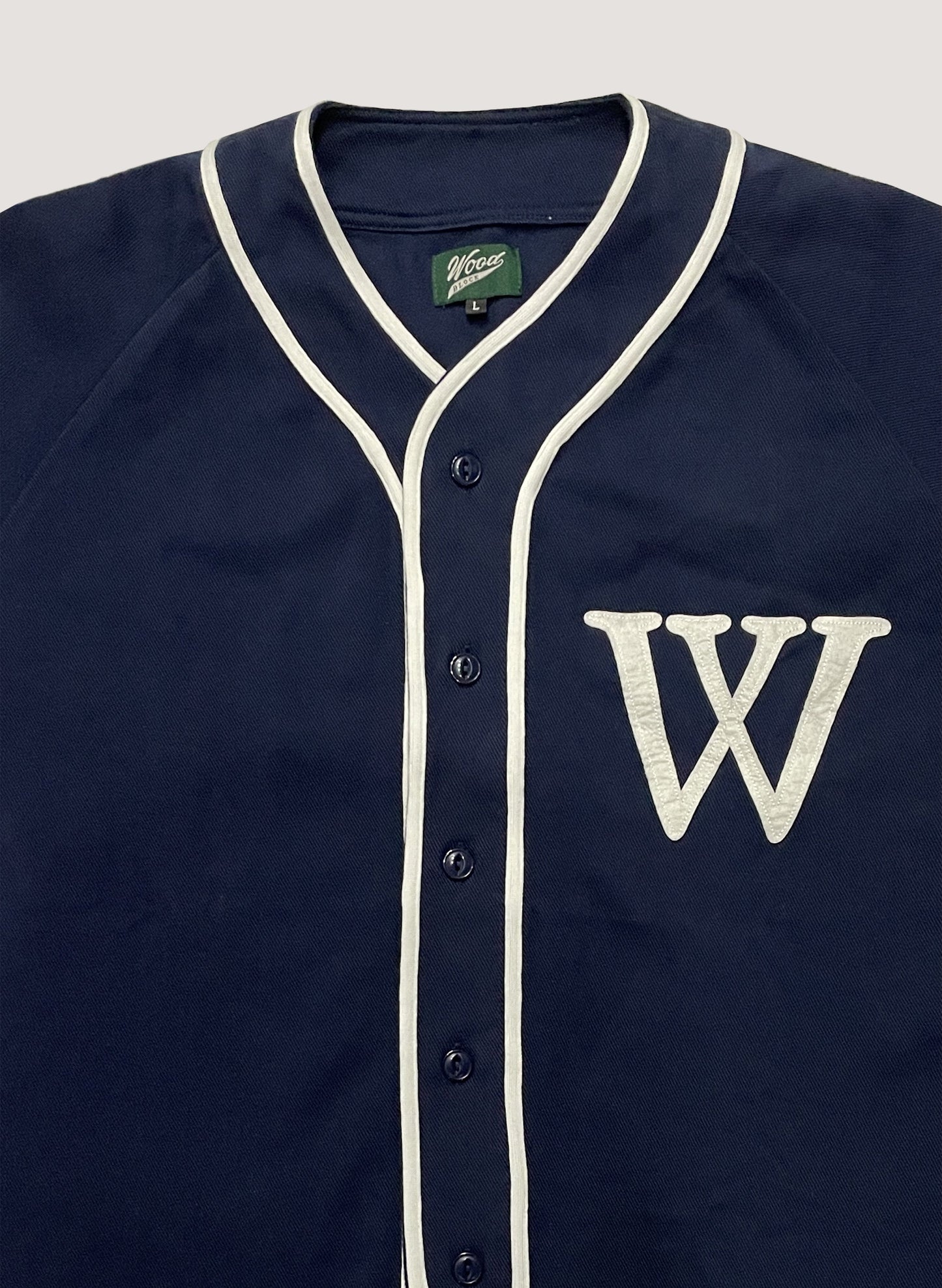 WOODBLOCK FELT PATCHED LS BASEBALL SHIRT NAVY(WB-23AW-020)