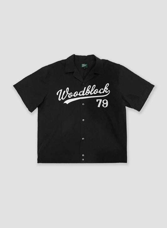 WOODBLOCK S/S OPEN COLLAR SHIRT WITH FELT PATCHES BLACK(23SS-016)