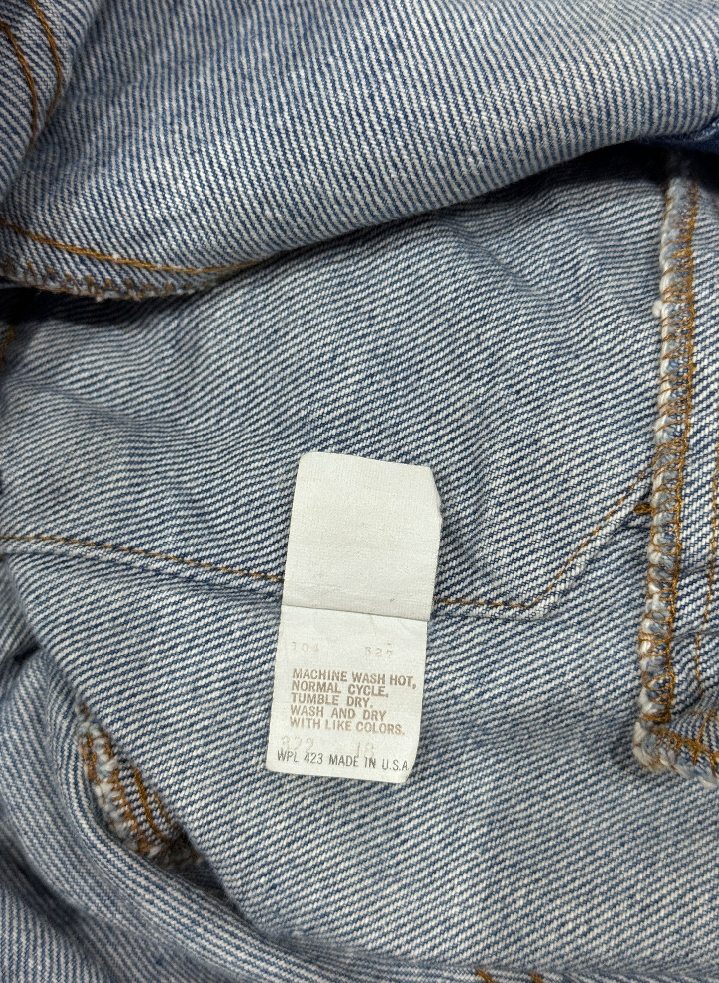 (SUP-016)  LEVI’S 70506 - 0214 - MADE IN U.S.A.  (44・L相当)