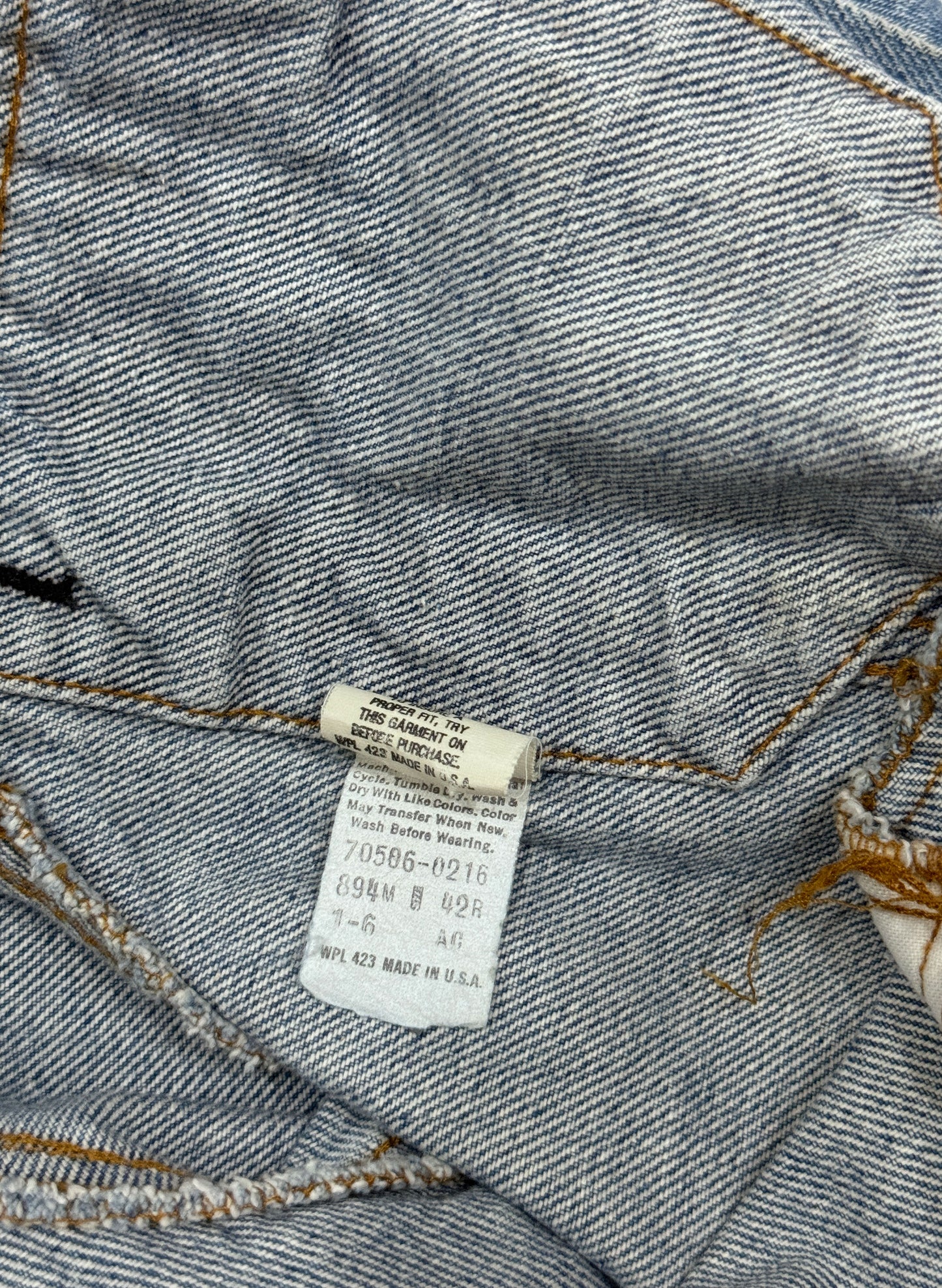 (SUP-017)  LEVI’S 70506 - 0216 - MADE IN U.S.A.  (42R・L相当)