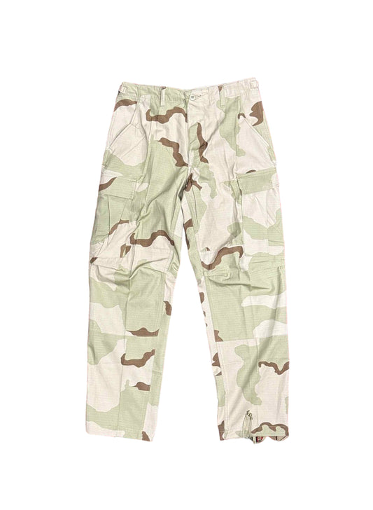 DEADSTOCK DESERT CAMO CARGO PANTS （SUP-081）