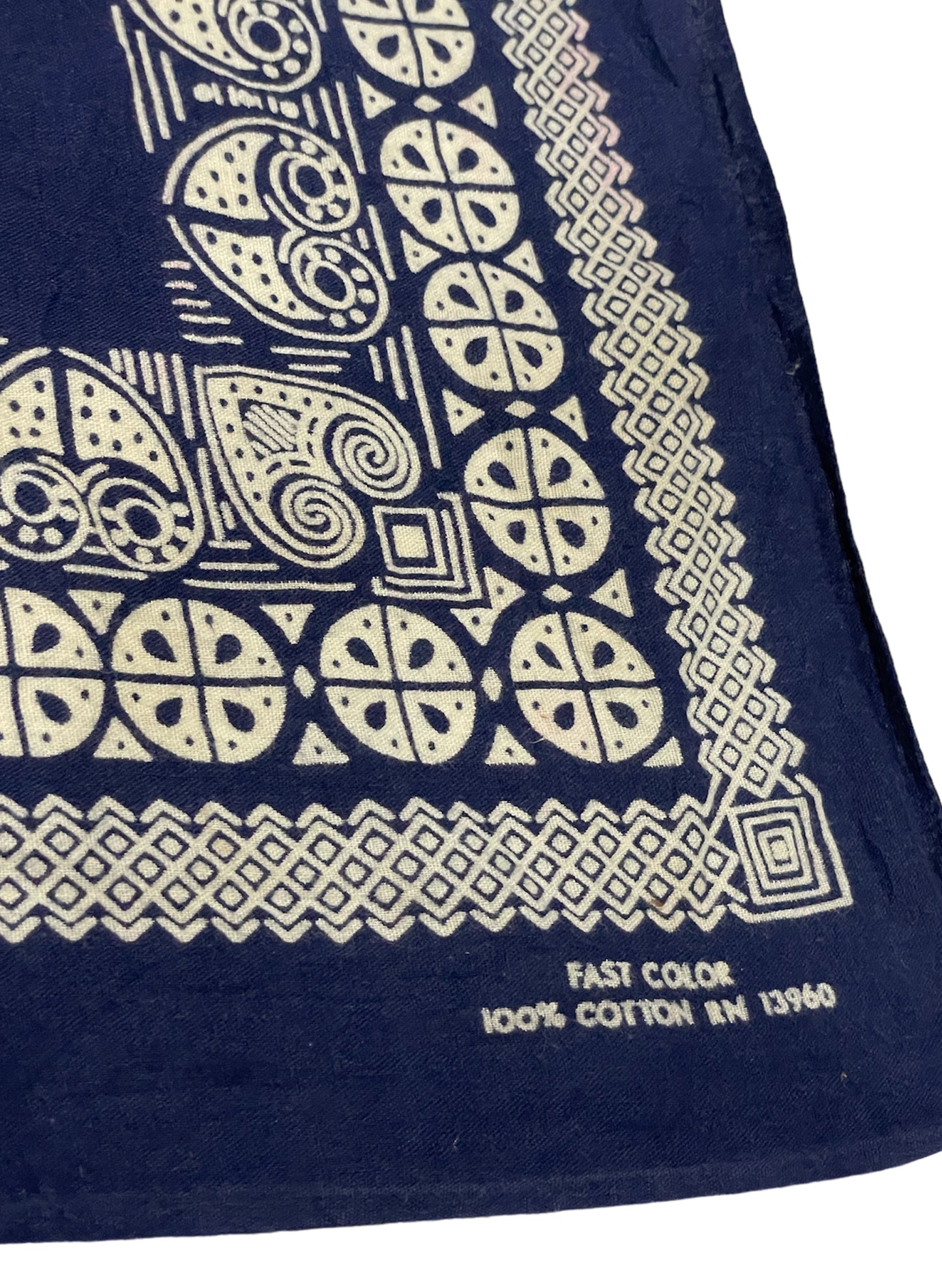 (UD-109) 60's VINTAGE BANDANA