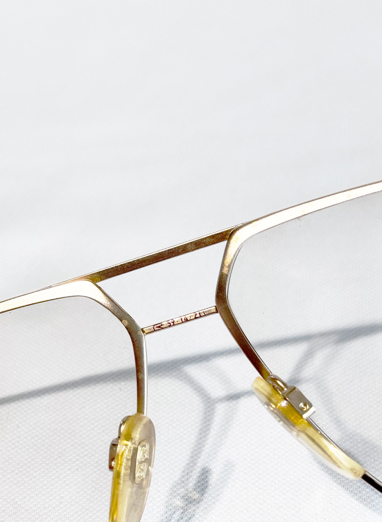 (SUP-786) VINTAGE TWO BRIDGE GOLD GLASSES - Rodenstock