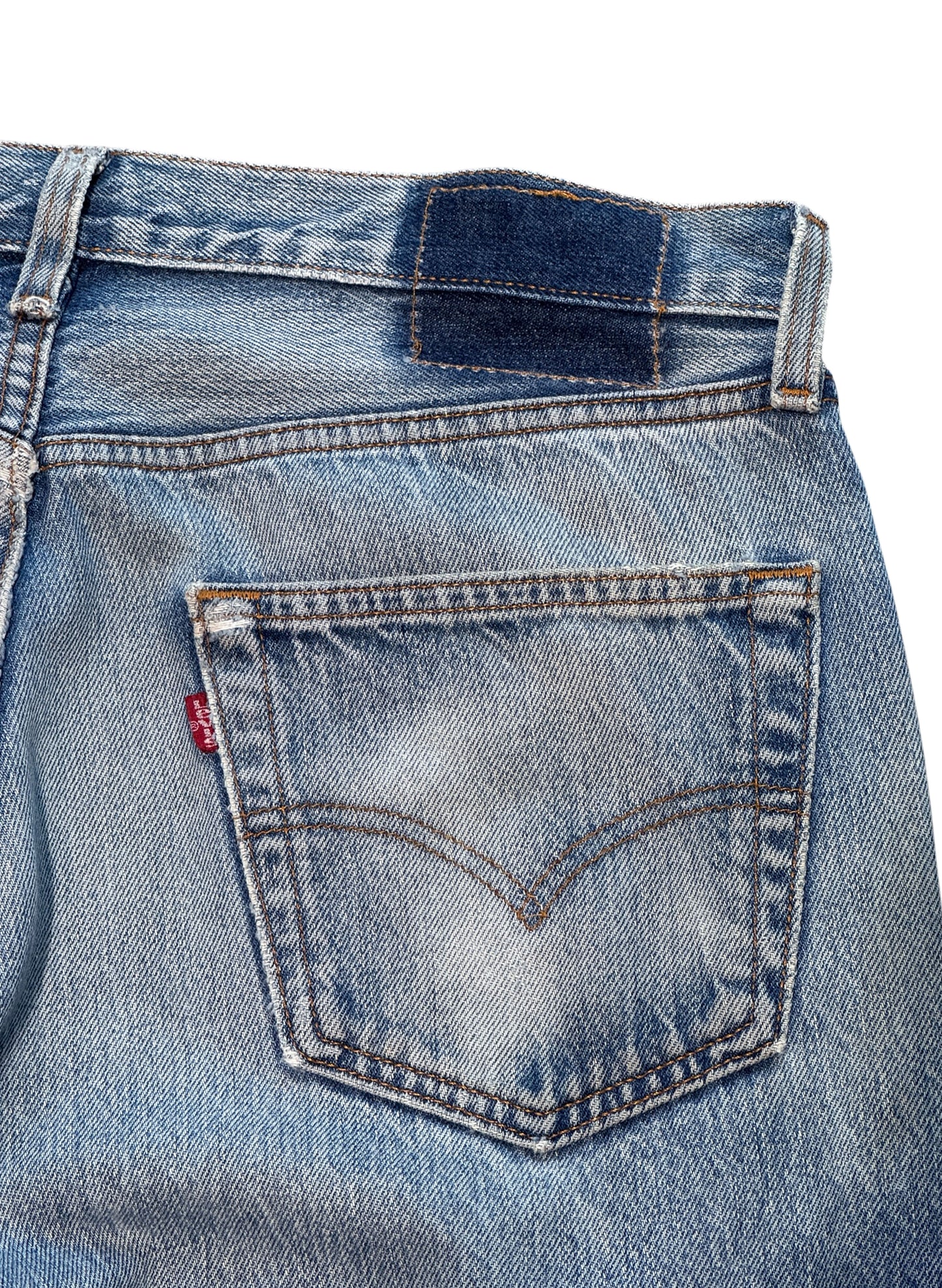(SUP-634) 90s LEVI'S 501 "DAMAGE" - MADE IN U.S.A.