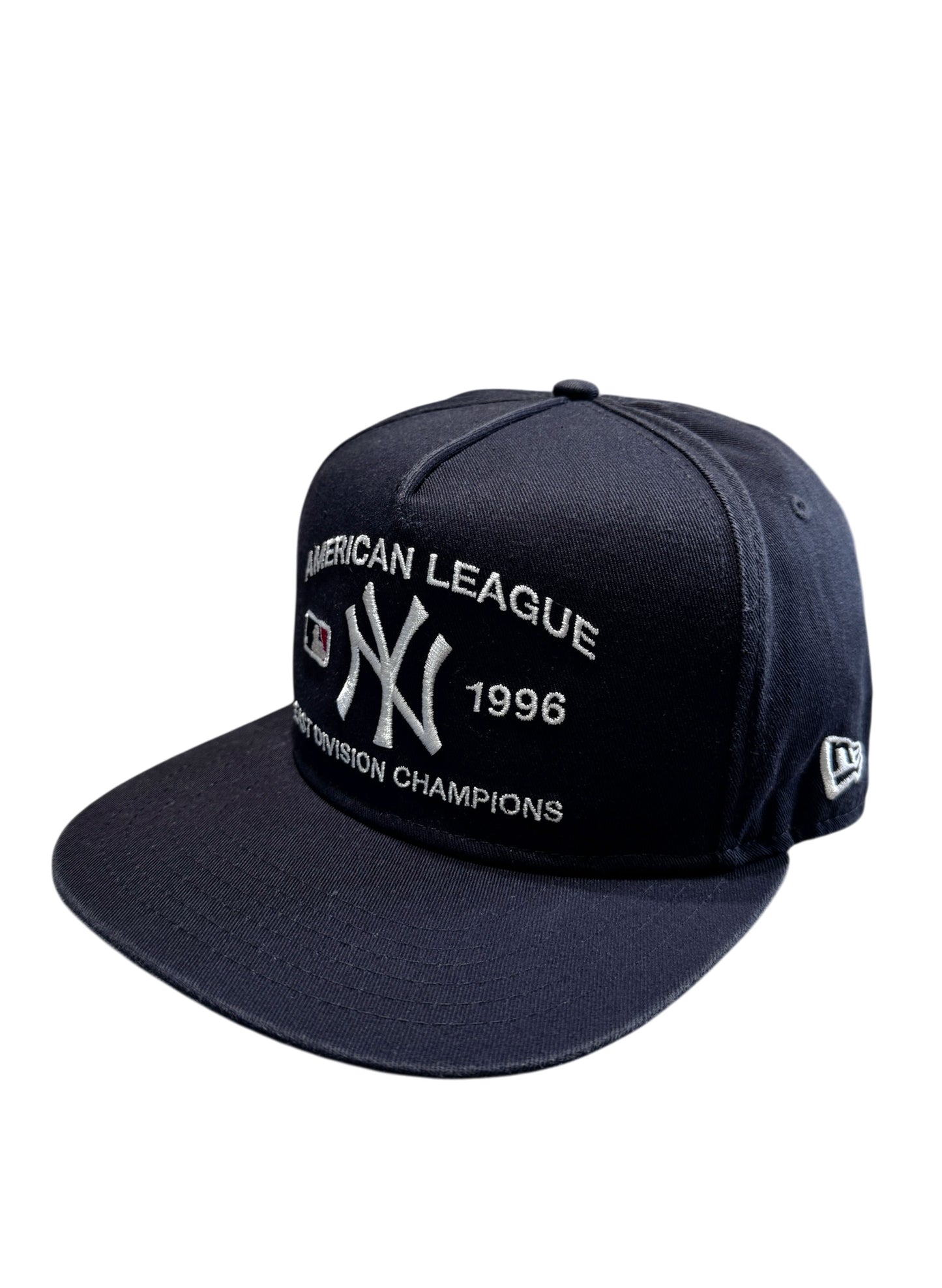 (SUP-625) NEW ERA YANKEES 1996 EAST DIVISION CHAMPIONS SNAPBACK CAP