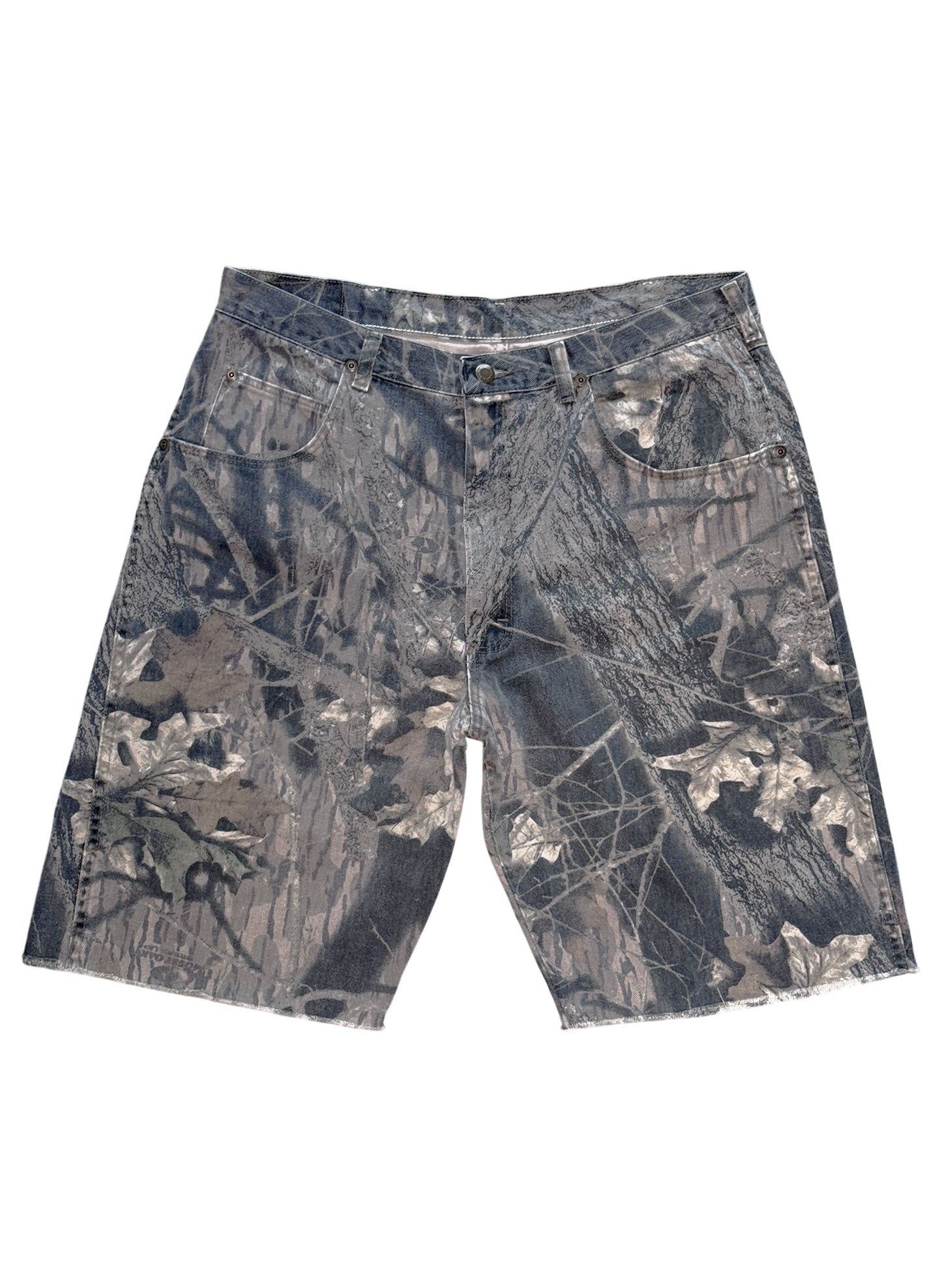 (SUP-757) Wrangler REAL TREE CAMO "CUT OFF" SHORTS