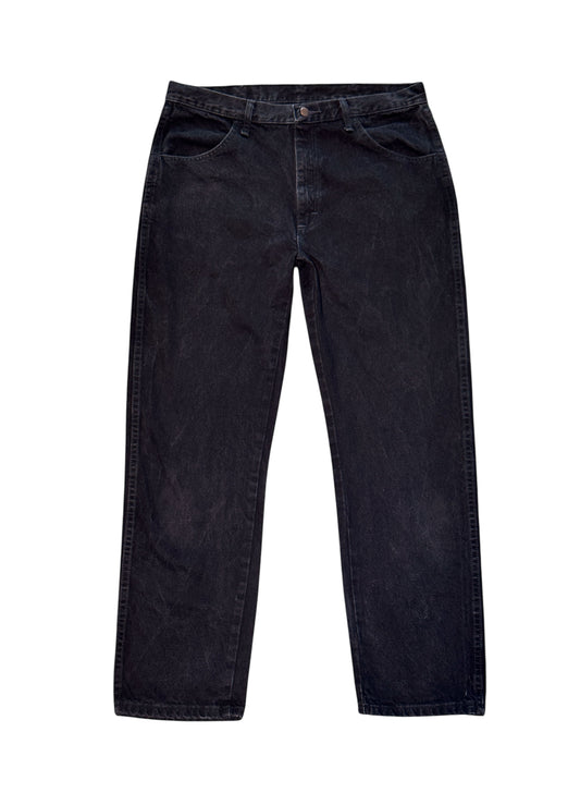 (SUP-492) RUSTLER BLACK DENIM - W36 x L30 - MADE IN NICARAGUA