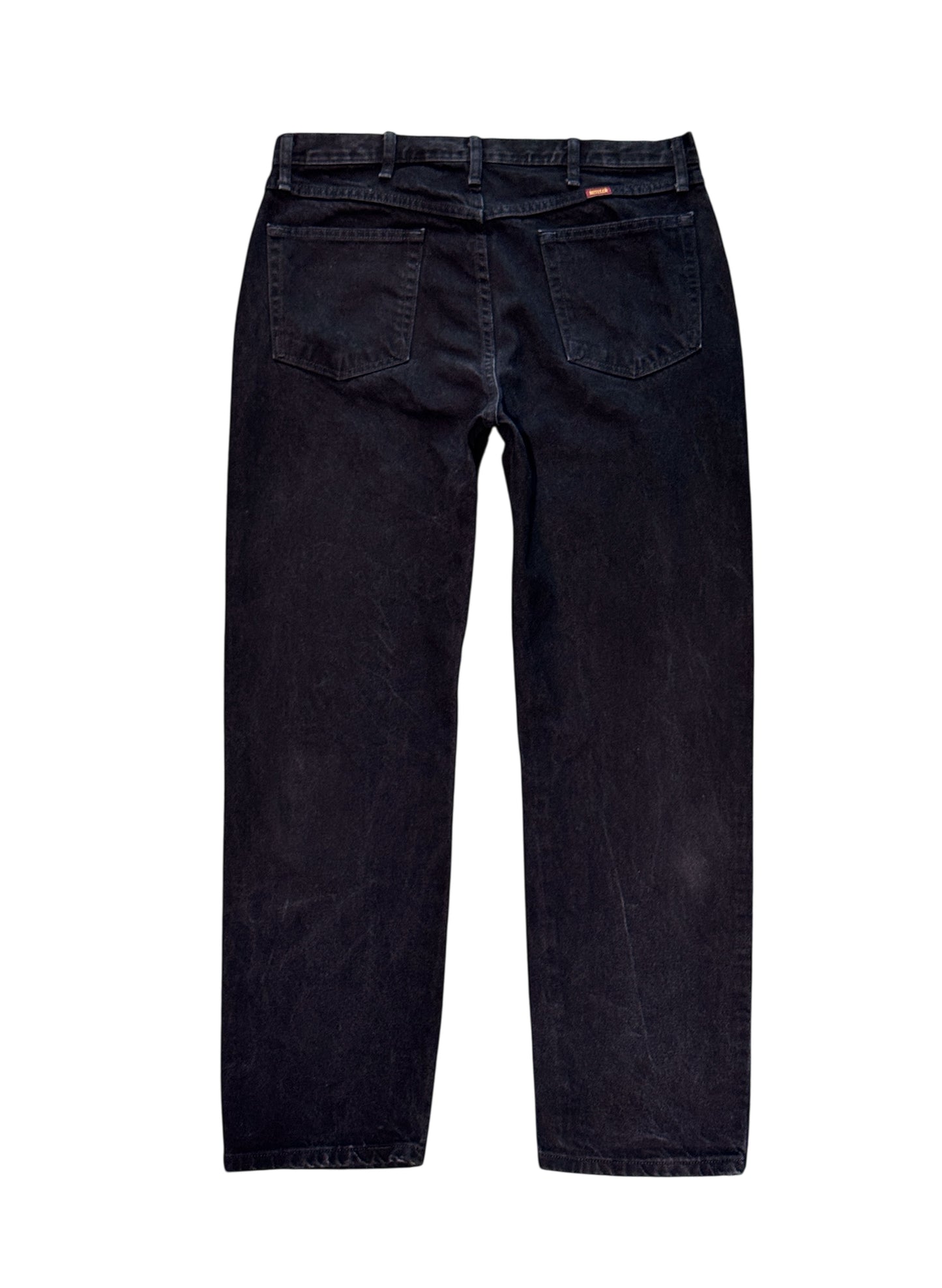 (SUP-492) RUSTLER BLACK DENIM - W36 x L30 - MADE IN NICARAGUA