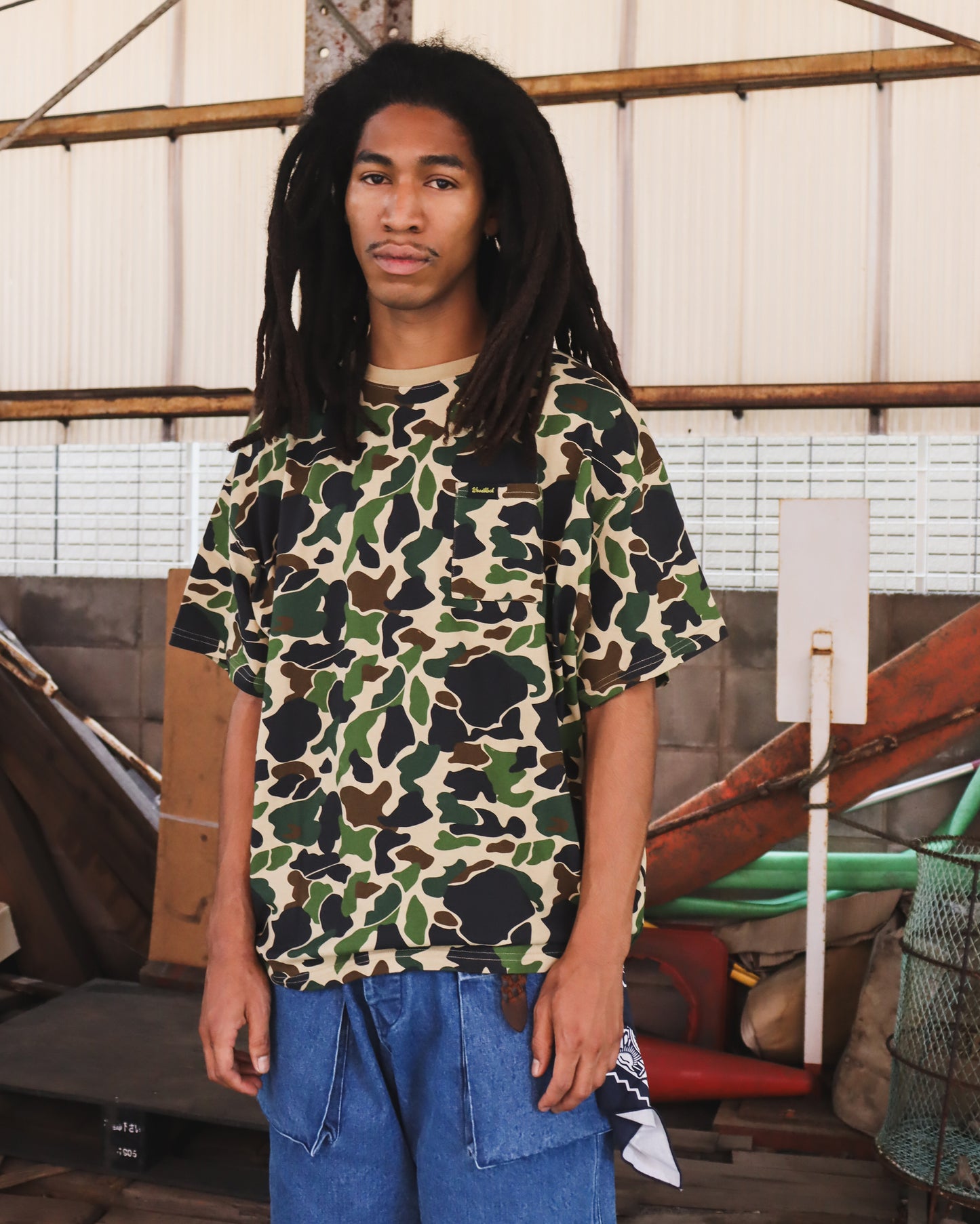 WOODBLOCK WIDE SILHOUETTE POCKET T-SHIRT DUCK HUNTER CAMO (WB-26SS-025)
