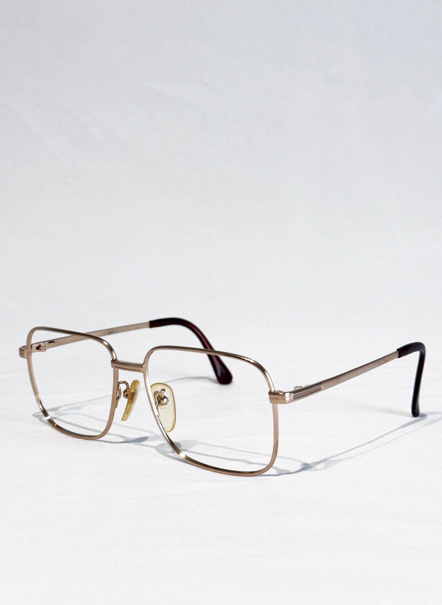 (SUP-767) 90s VINTAGE GOLD FRAME GLASSES - Nikon（レンズなし）