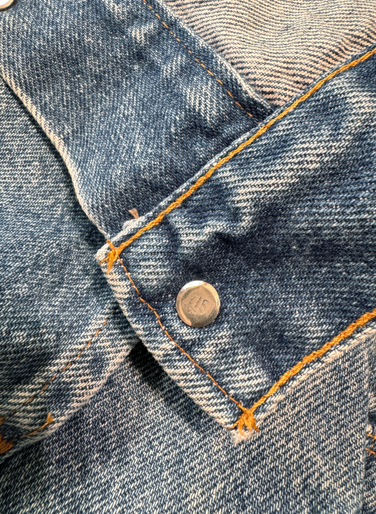 (SUP-572) LEVI'S 70506 0217 DENIM JACKET - MADE IN U.S.A.