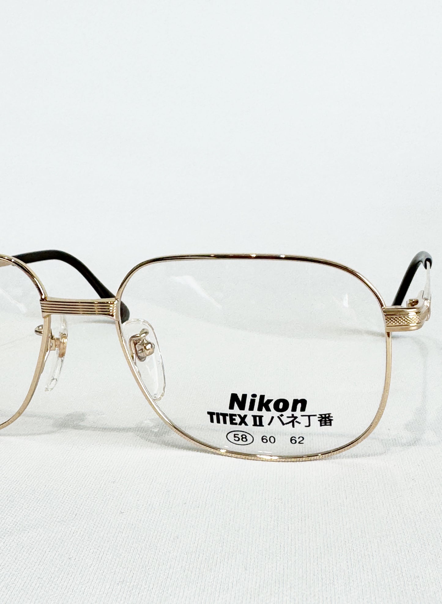 (SUP-558) 90s VINTAGE GOLD FRAME GLASSES Nikon TITEX Ⅱ Ti-P