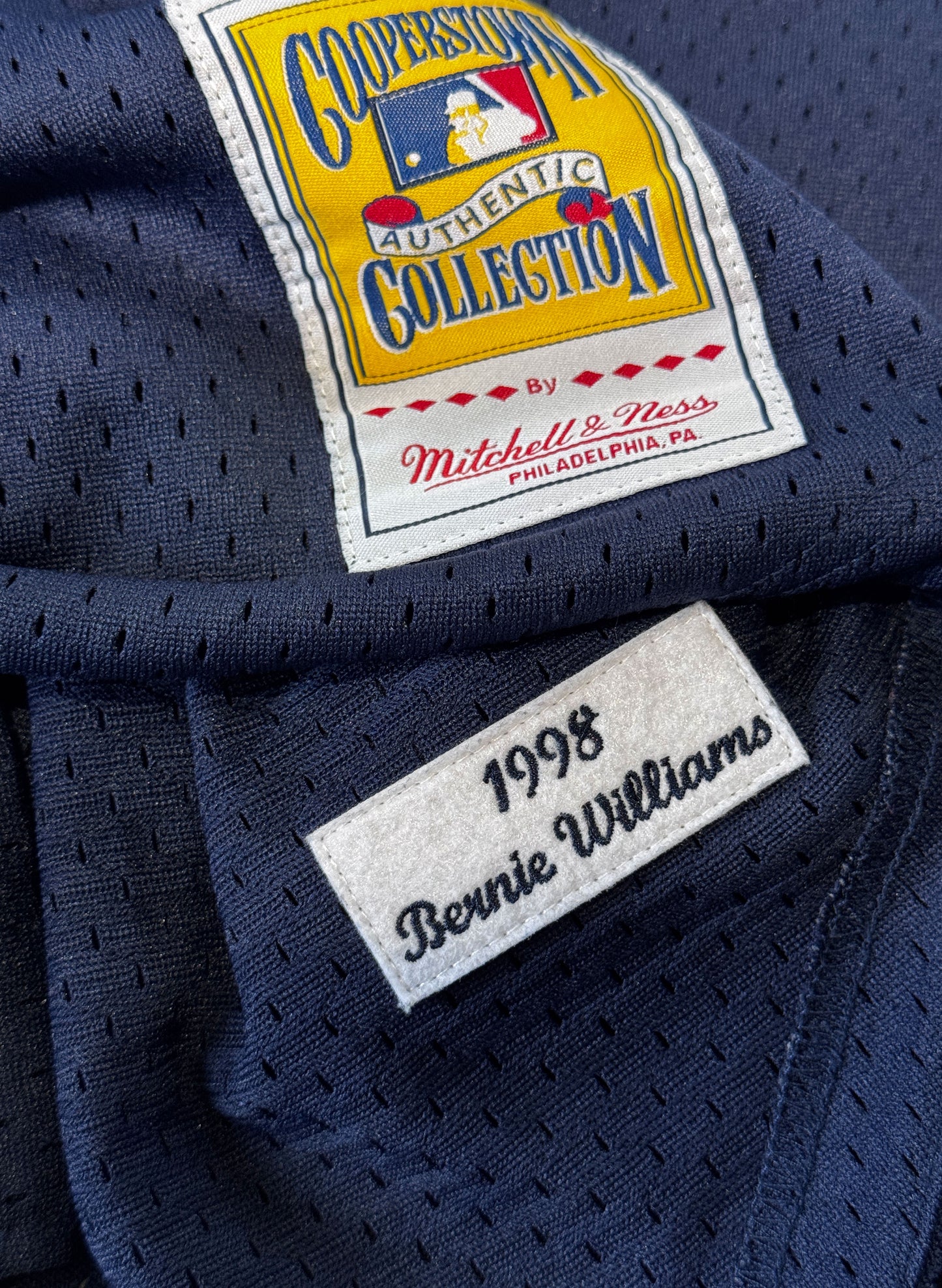 (SUP-579) Mitchell&Ness NEW YORK YANKEES "51" Bernie Williams - 44・L