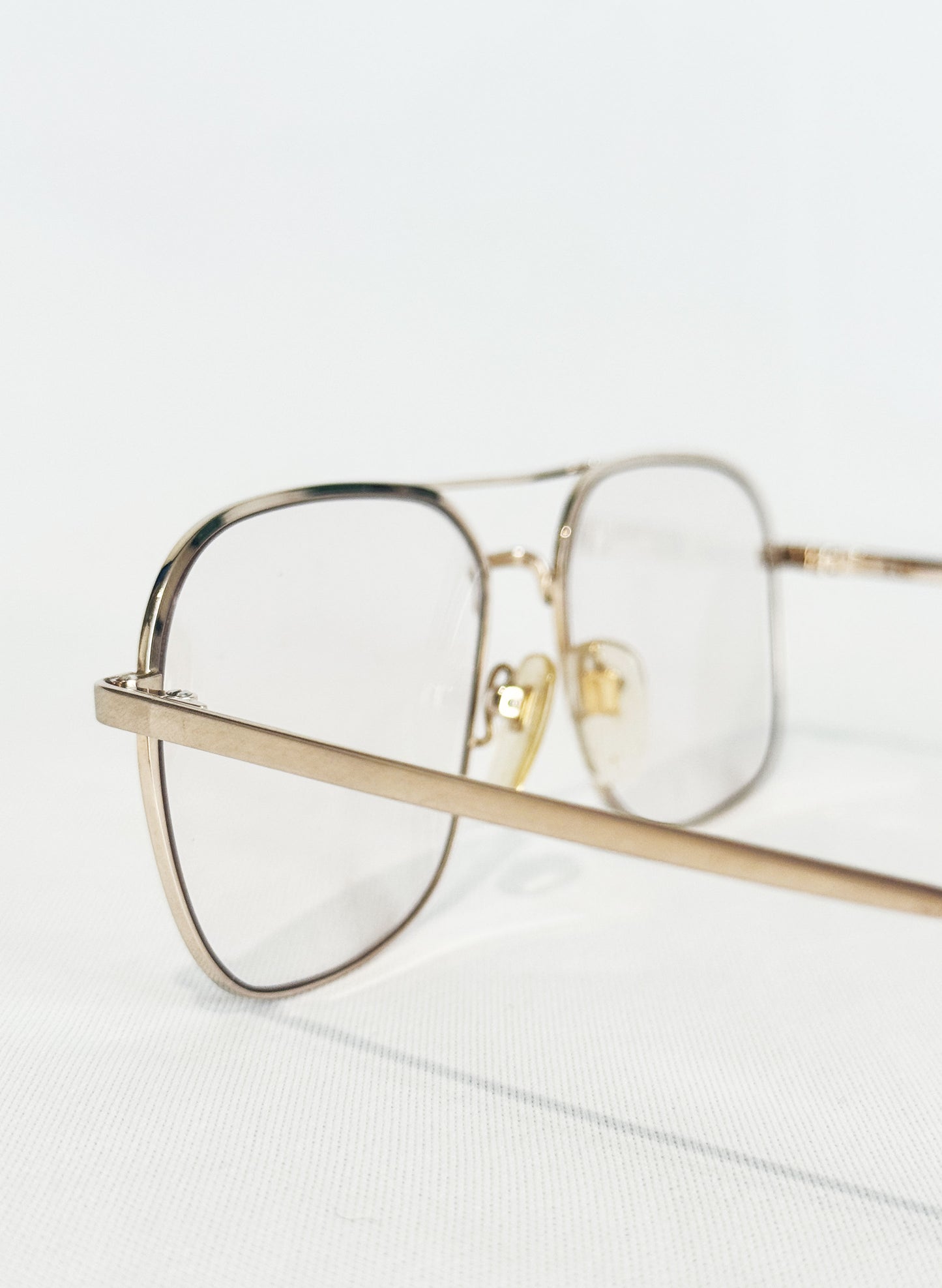 (SUP-537) 90s VINTAGE TWO BRIDGE GOLD FRAME GLASSES - Nikon
