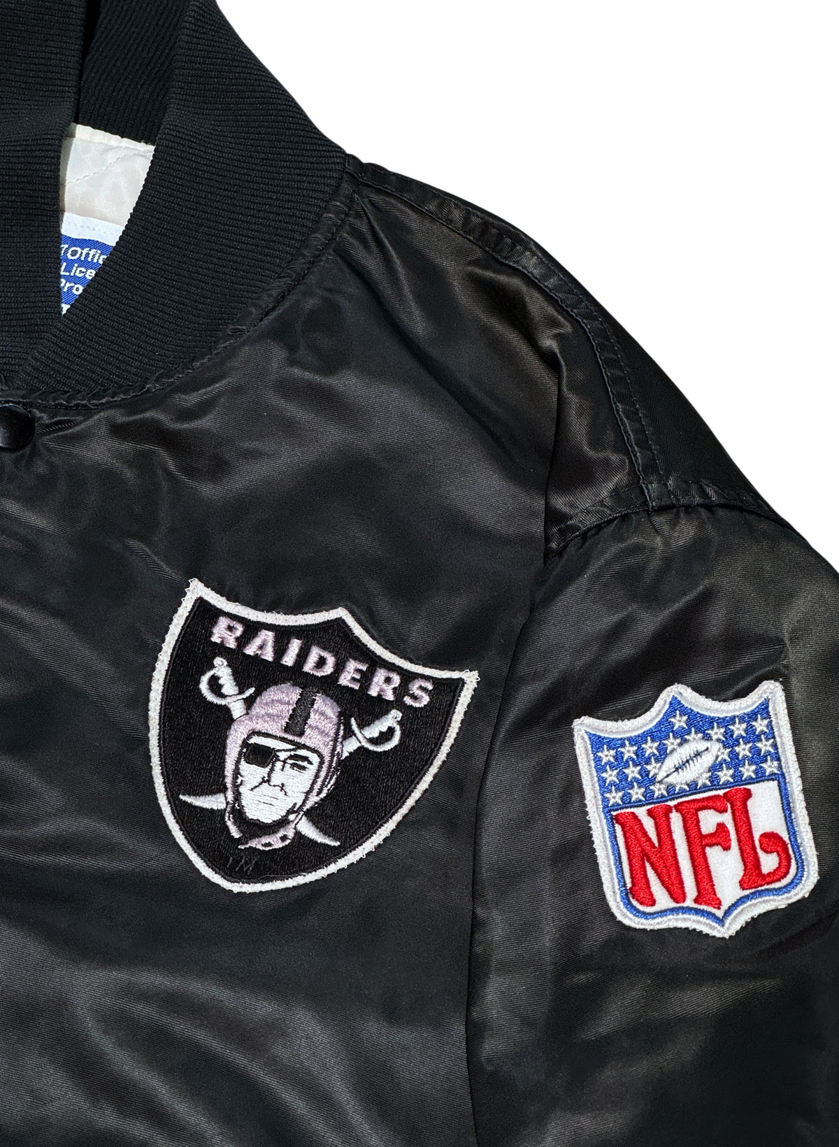 (SUP-855) STARTER NFL "LOS ANGELES" RAIDERS NYLON QUILTING STADIUM JACKET - L - MADE IN U.S.A.
