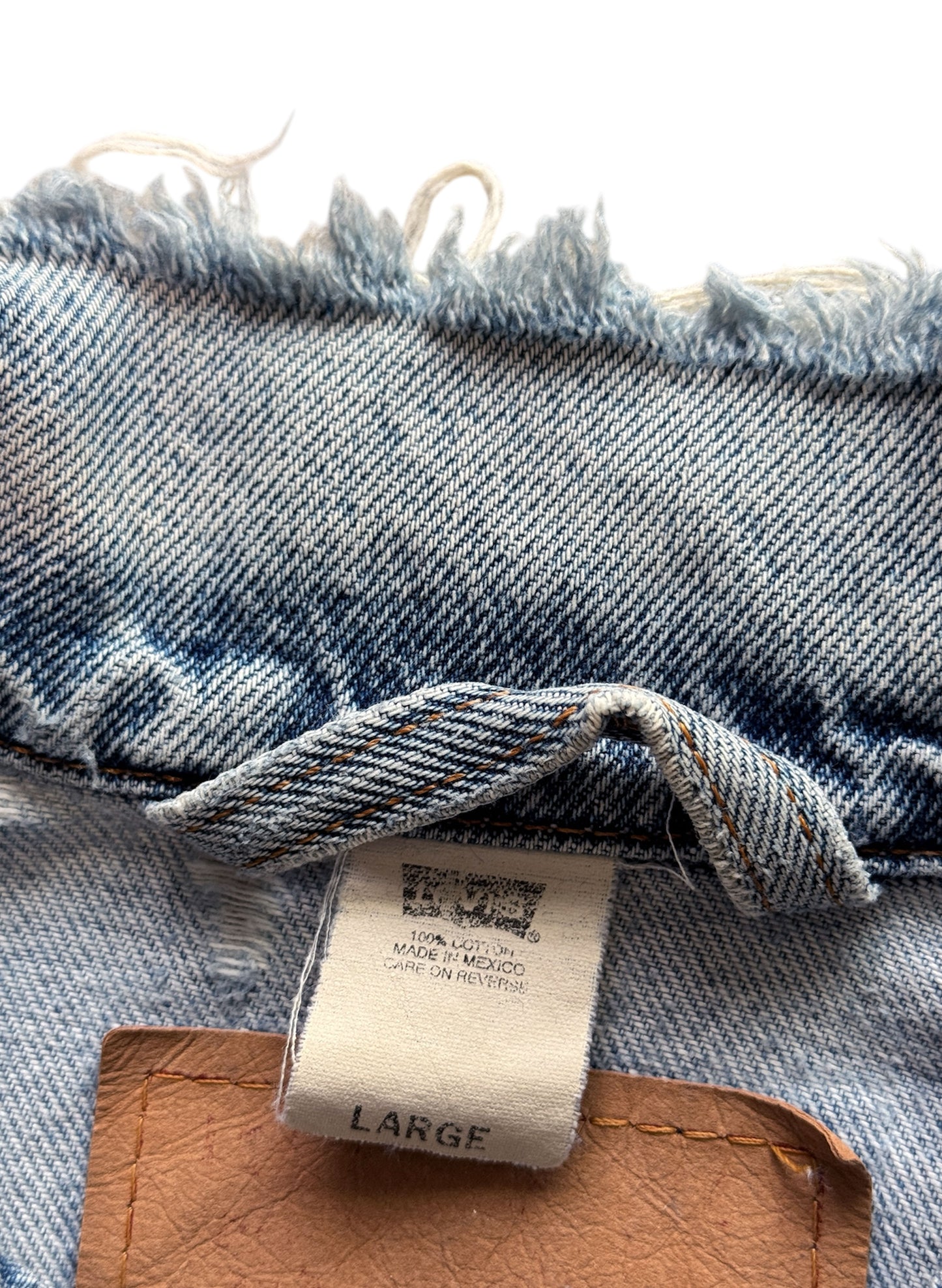 (SUP-468) LEVI'S DENIM JACKET "DAMAGE" - MADE IN MEXICO