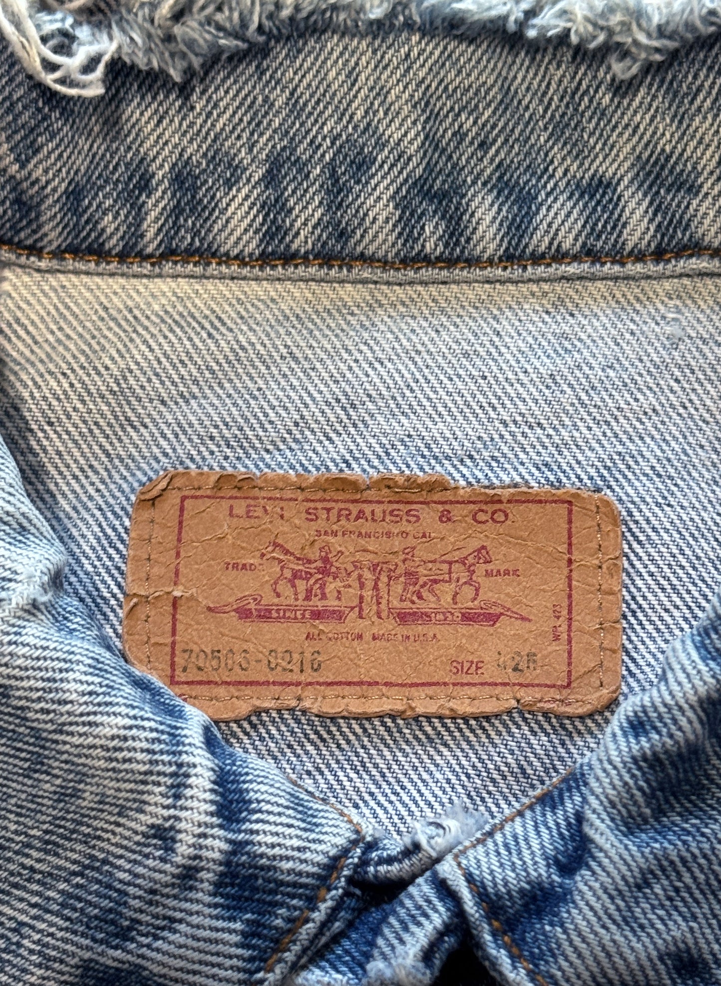 (SUP-610) 80s LEVI'S 70506 - 0216 "BORO" DENIM JACKET - MADE IN U.S.A.