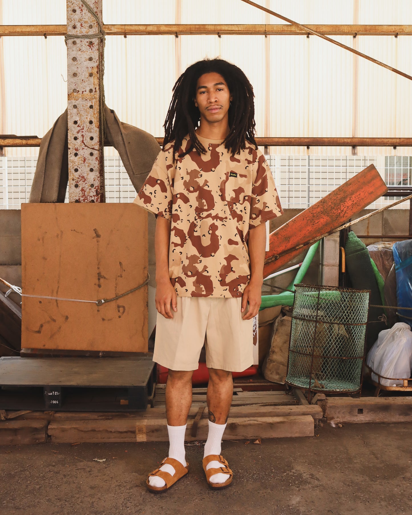 WOODBLOCK WIDE SILHOUETTE POCKET T-SHIRT CHOCOTIP CAMO (WB-26SS-025)