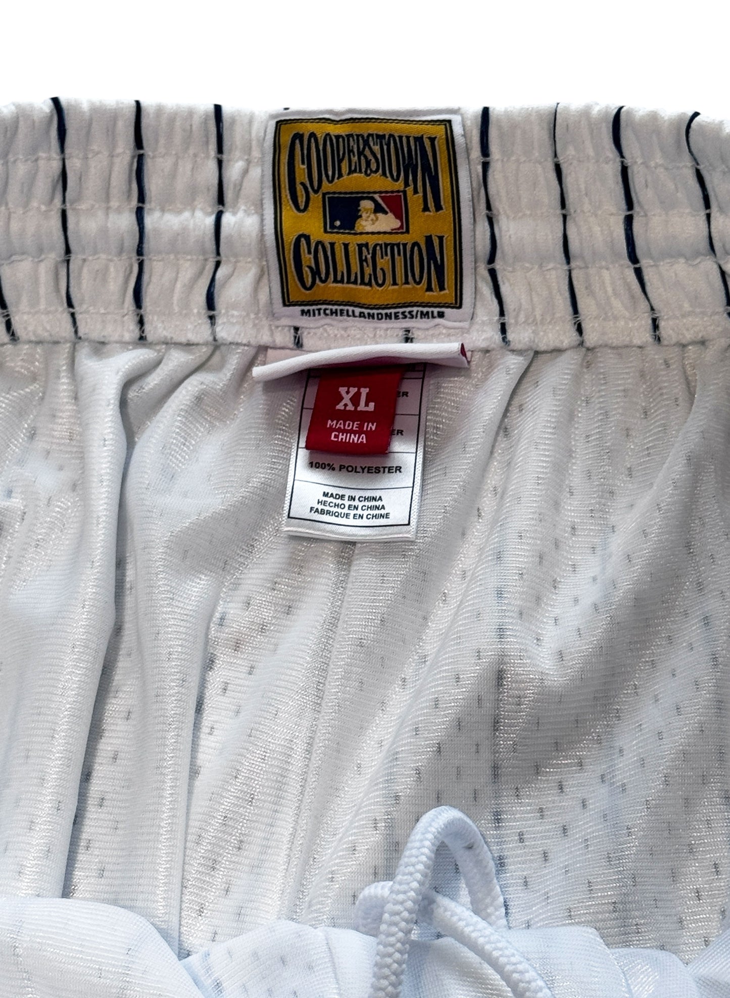 (SUP-790) Mitchell&Ness NEW YORK YANKEES MESH SHORTS - XL