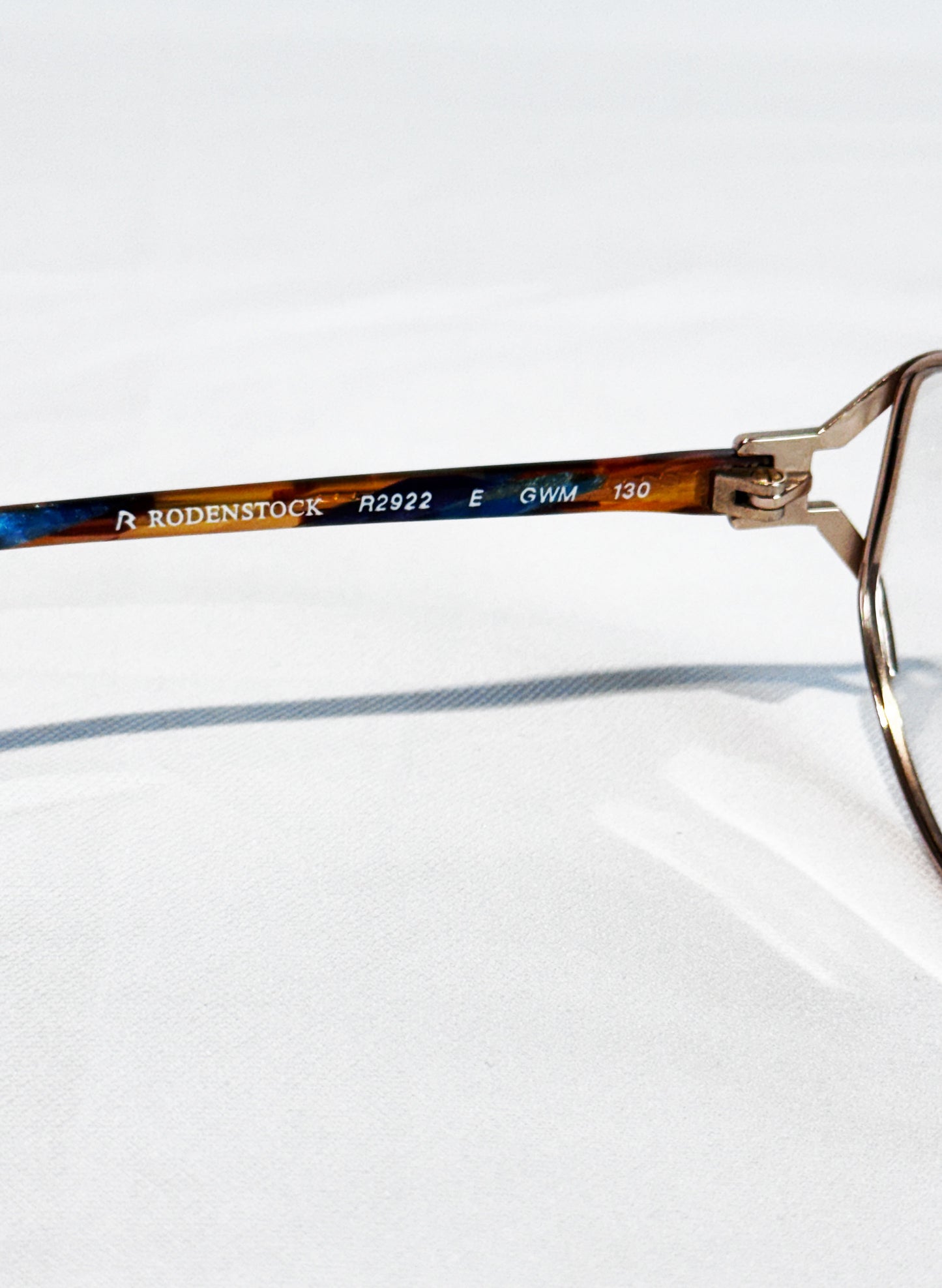 (SUP-768) 90s VINTAGE GOLD FRAME GLASSES - RODENSTOCK