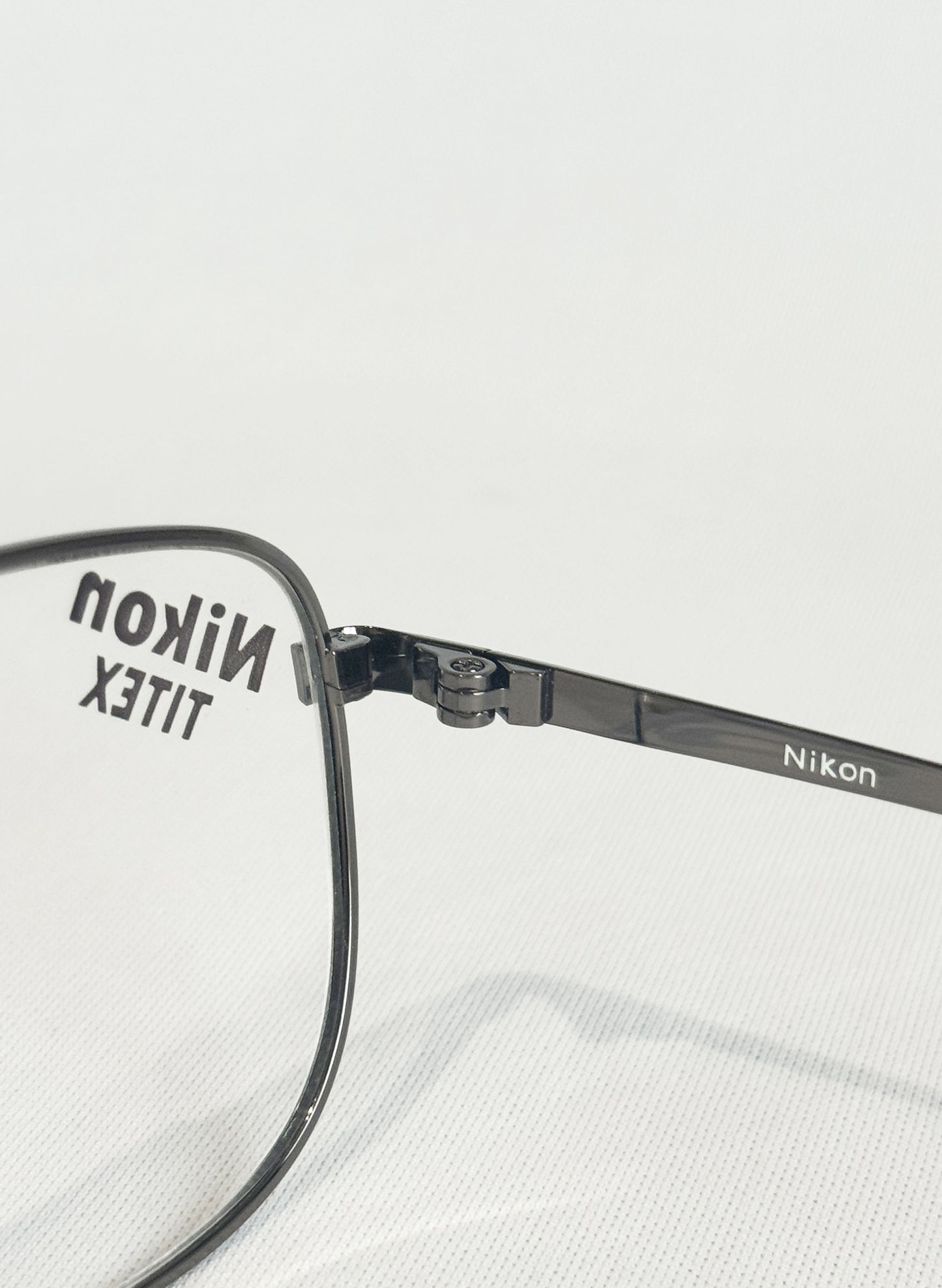 (SUP-540) 90s VINTAGE TWO BRIDGE TITAN FRAME GLASSES - Nikon TITEX