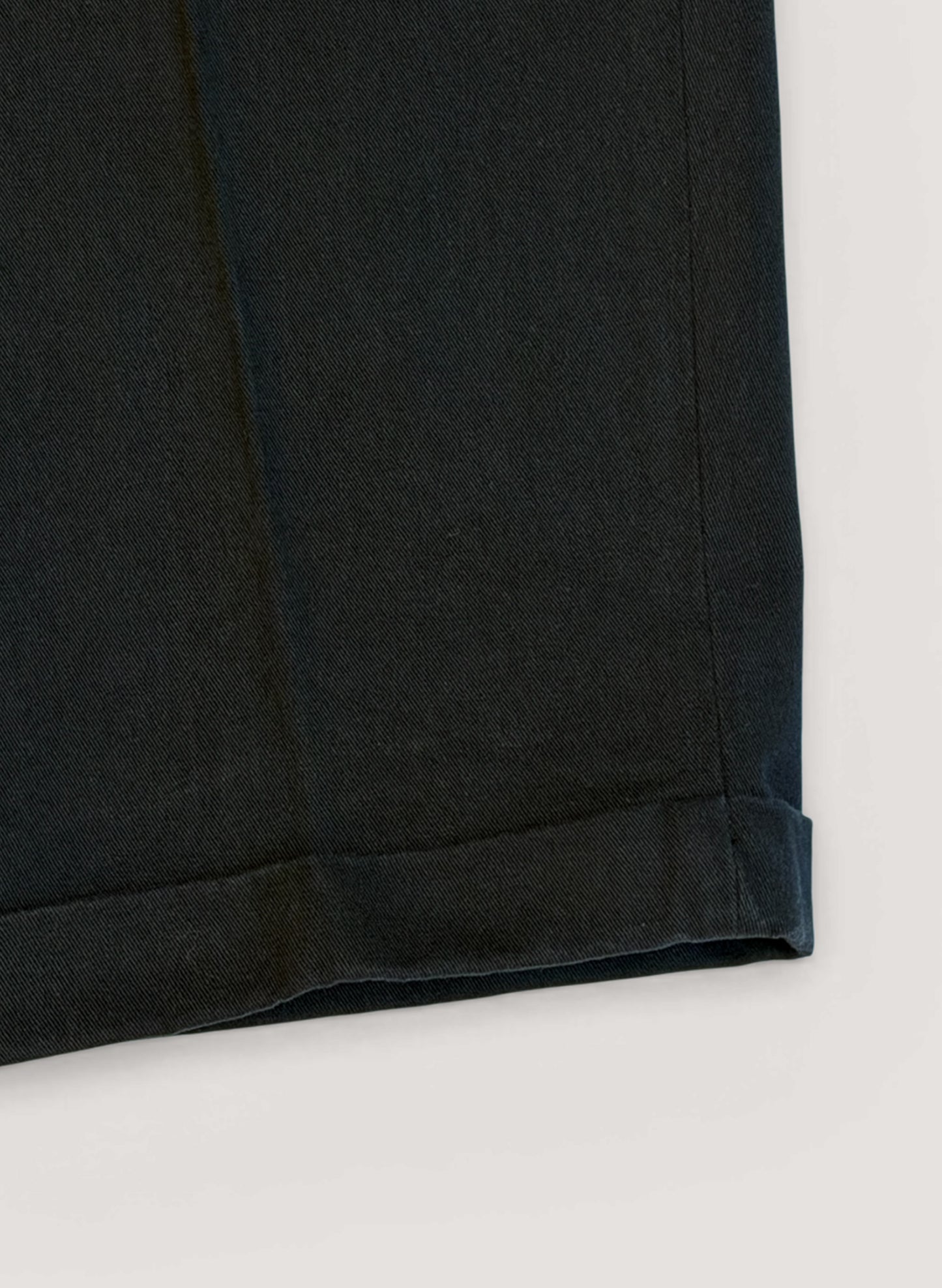 WOODBLOCK 2TUCK CHINO TROUSERS BLACK (WB-CL-001)