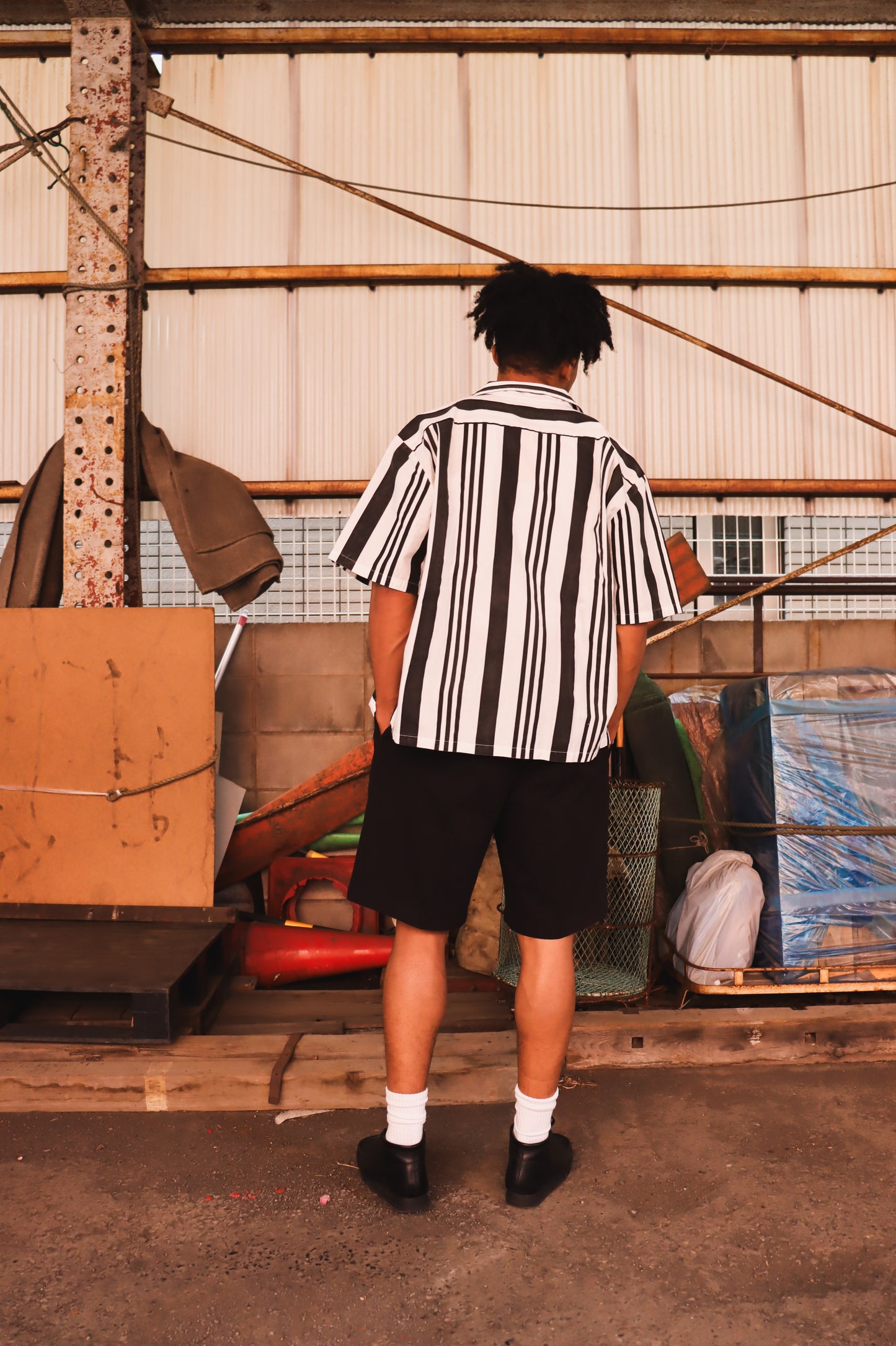 WOODBLOCK 2TUCK CHINO SHORT PANT BLACK (WB-26SS-017)